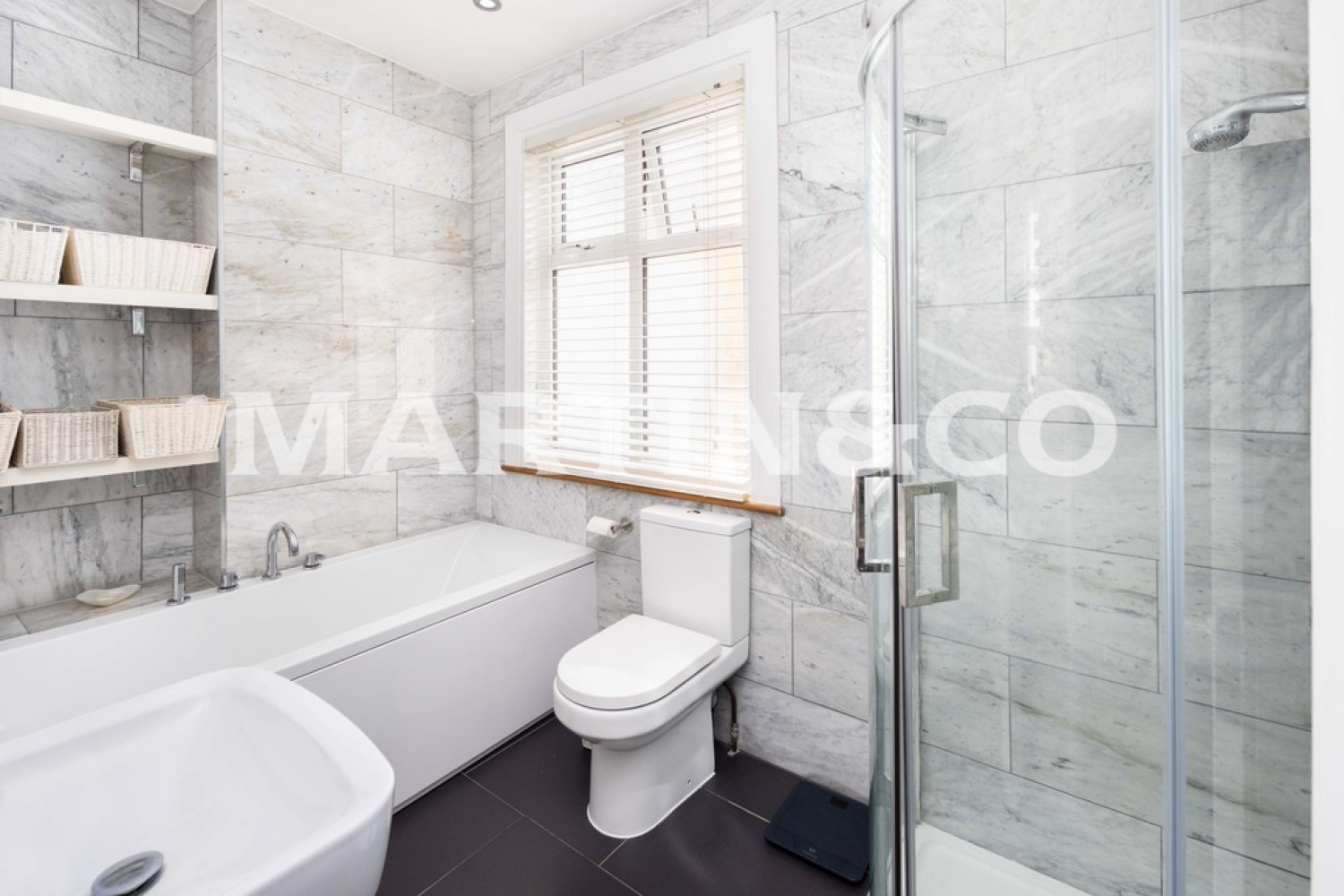 4 bedroom House for Sale Langley Drive, Wanstead
