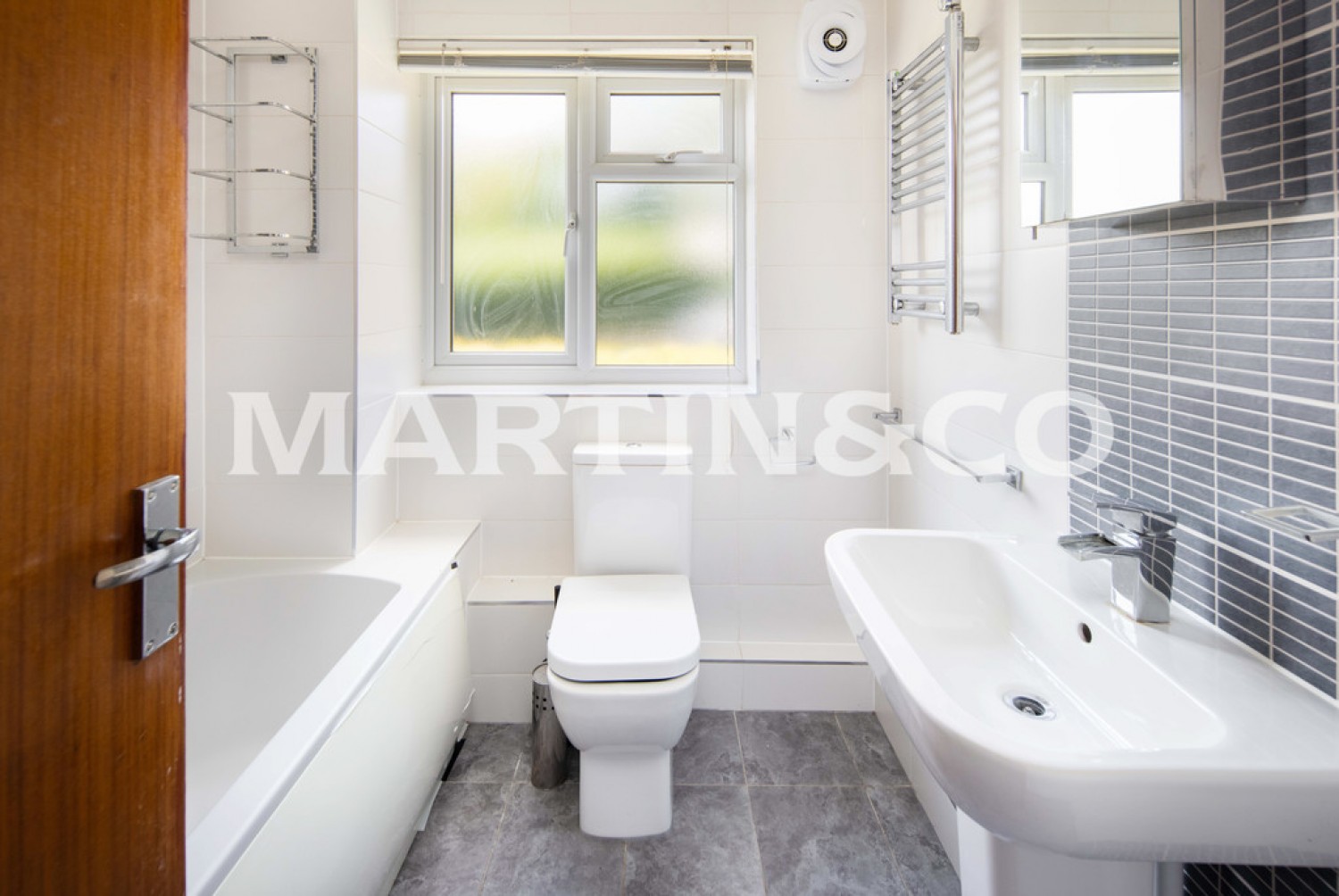 1 bedroom Flat for Letting Osprey Close, Wanstead