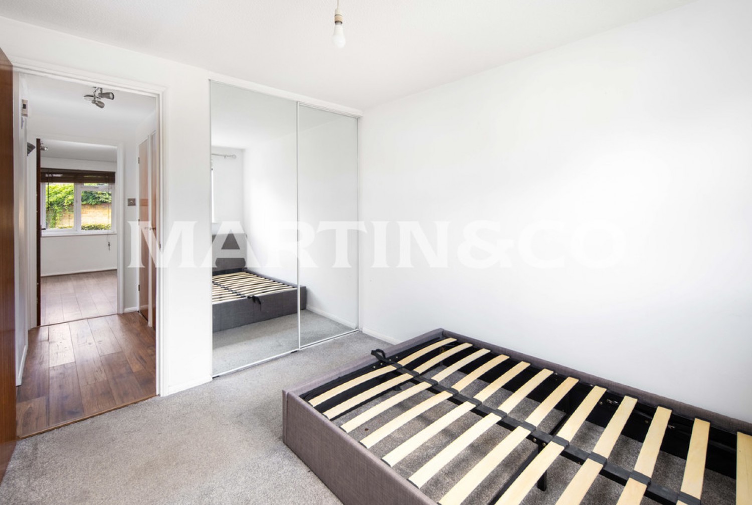 1 bedroom Flat for Letting Osprey Close, Wanstead