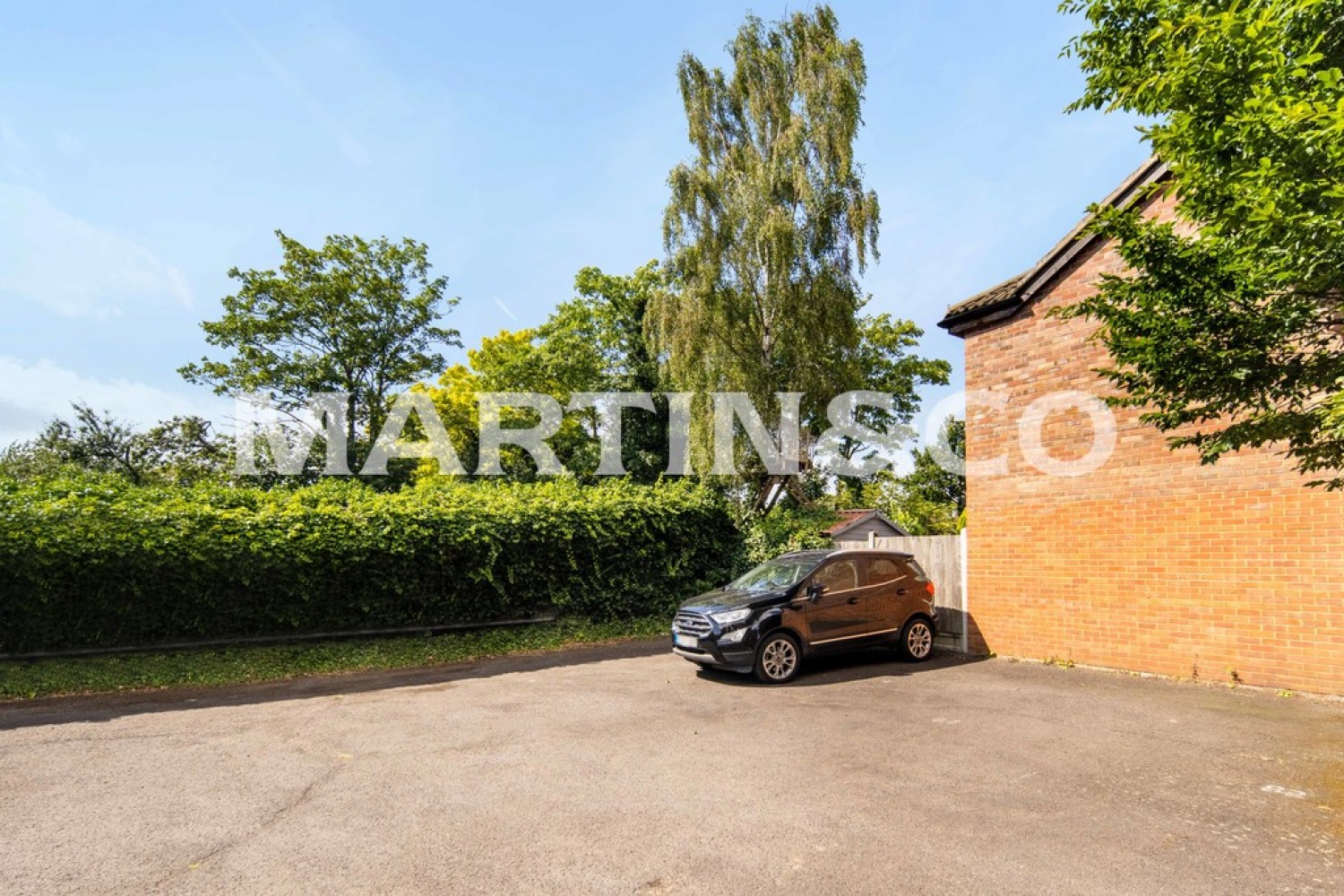 1 bedroom Flat for Letting Osprey Close, Wanstead