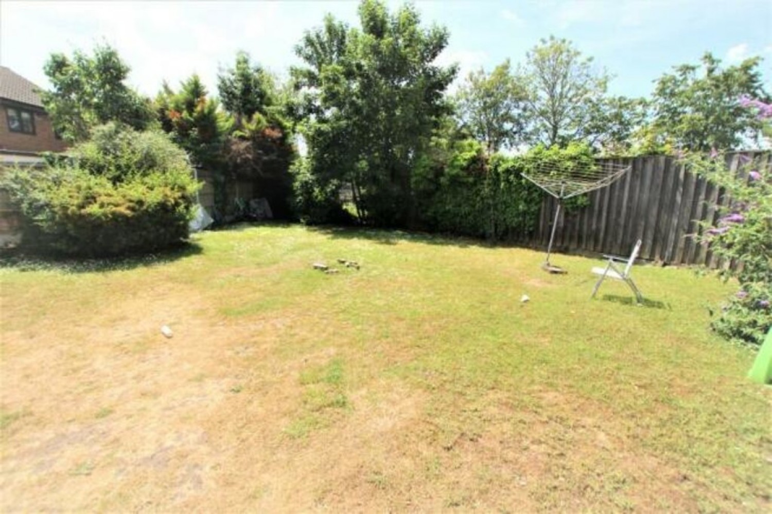 1 bedroom Flat for Letting Osprey Close, Wanstead