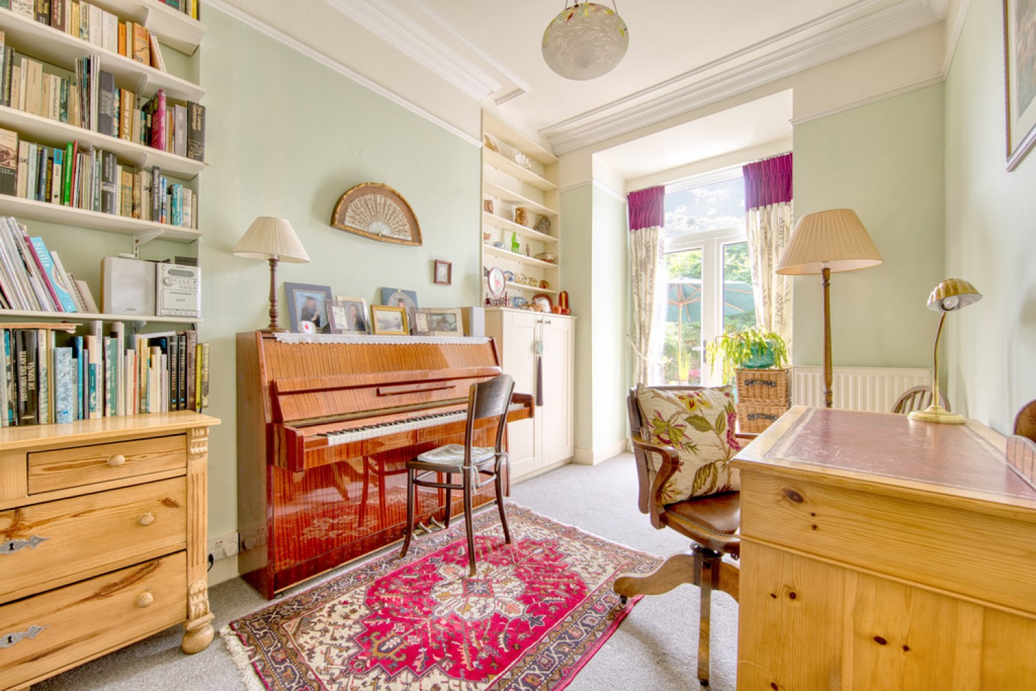 4 bedroom House for Sale Spratt Hall Road, Wanstead