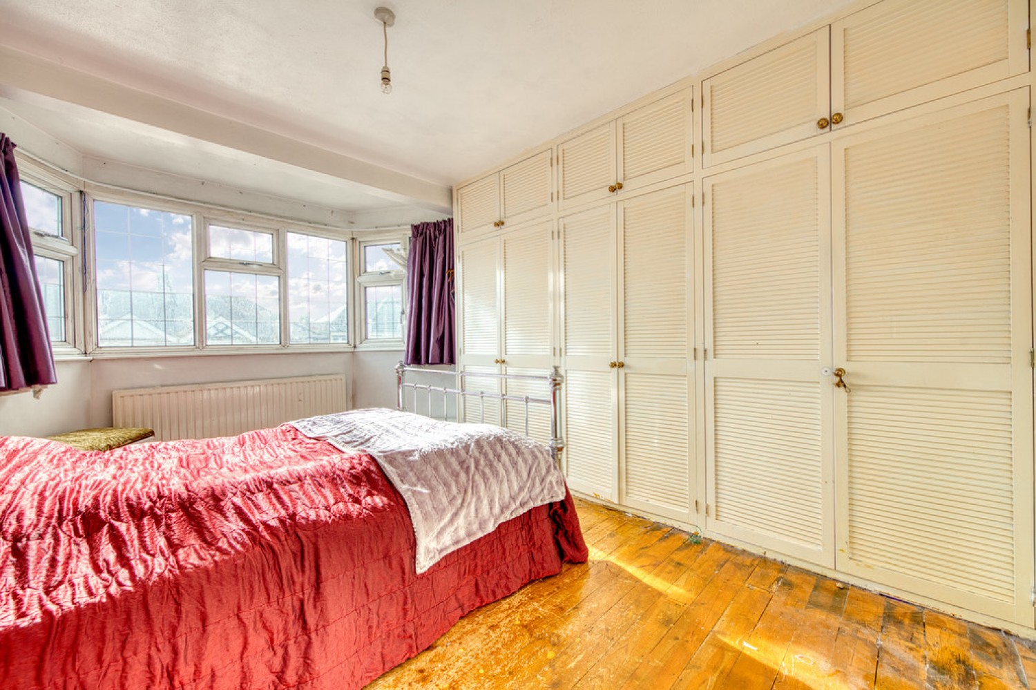 4 bedroom House for Sale Elmcroft Avenue, Wanstead