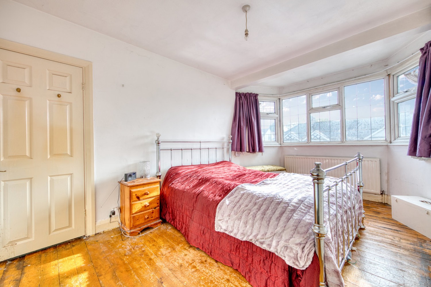 4 bedroom House for Sale Elmcroft Avenue, Wanstead