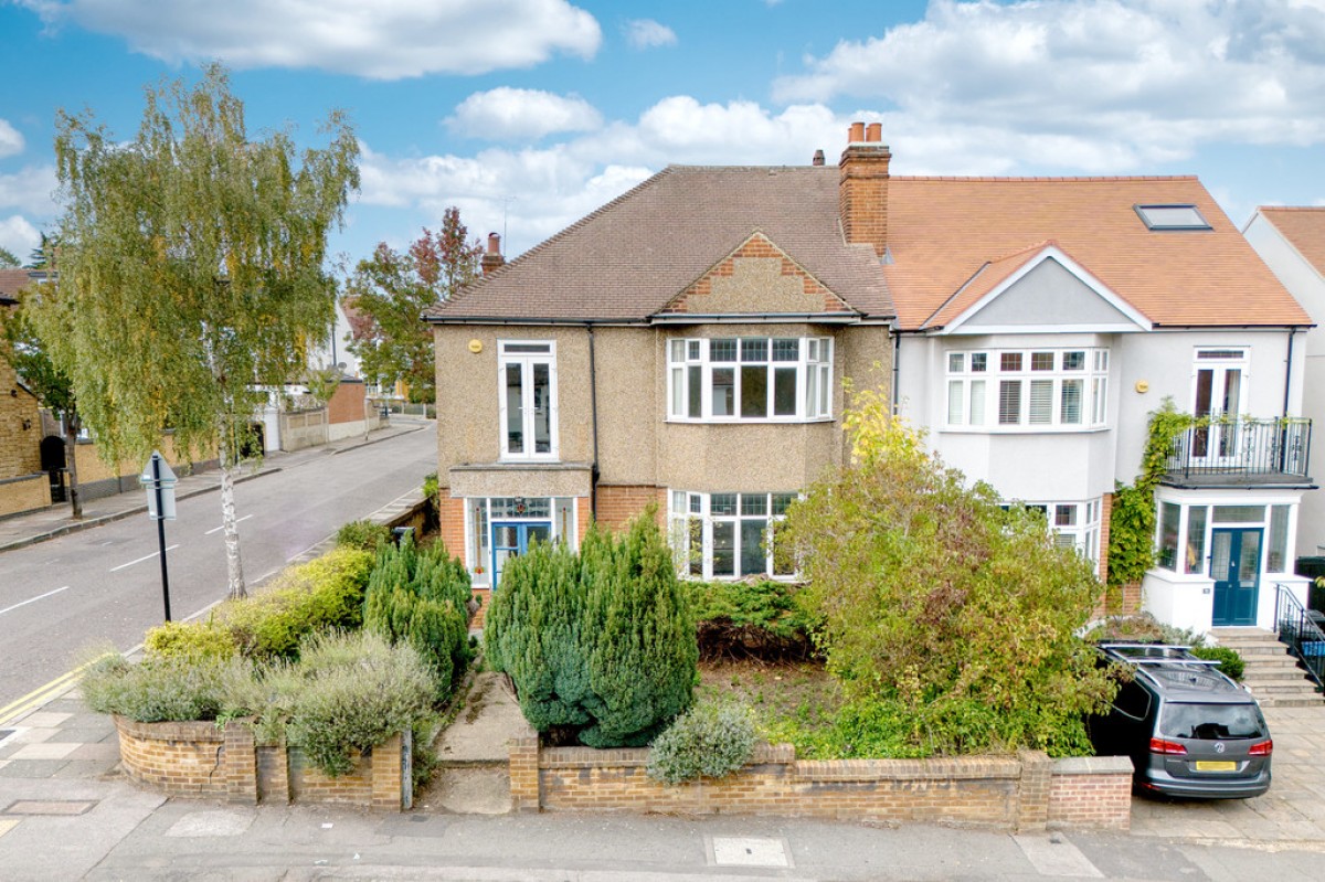 Redbridge Lane West