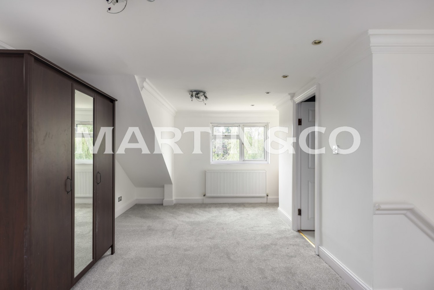 1 bedroom Flat for Sale Empress House, Blake Hall Crescent