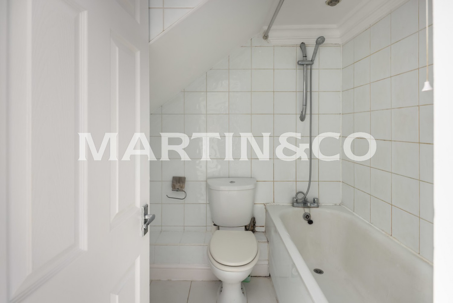 1 bedroom Flat for Sale Empress House, Blake Hall Crescent