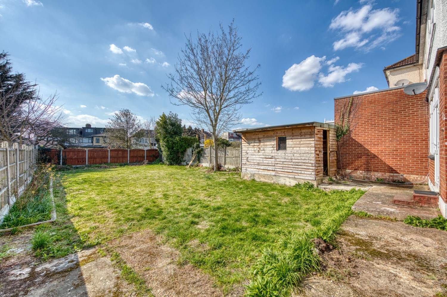 Falmouth Gardens, Redbridge