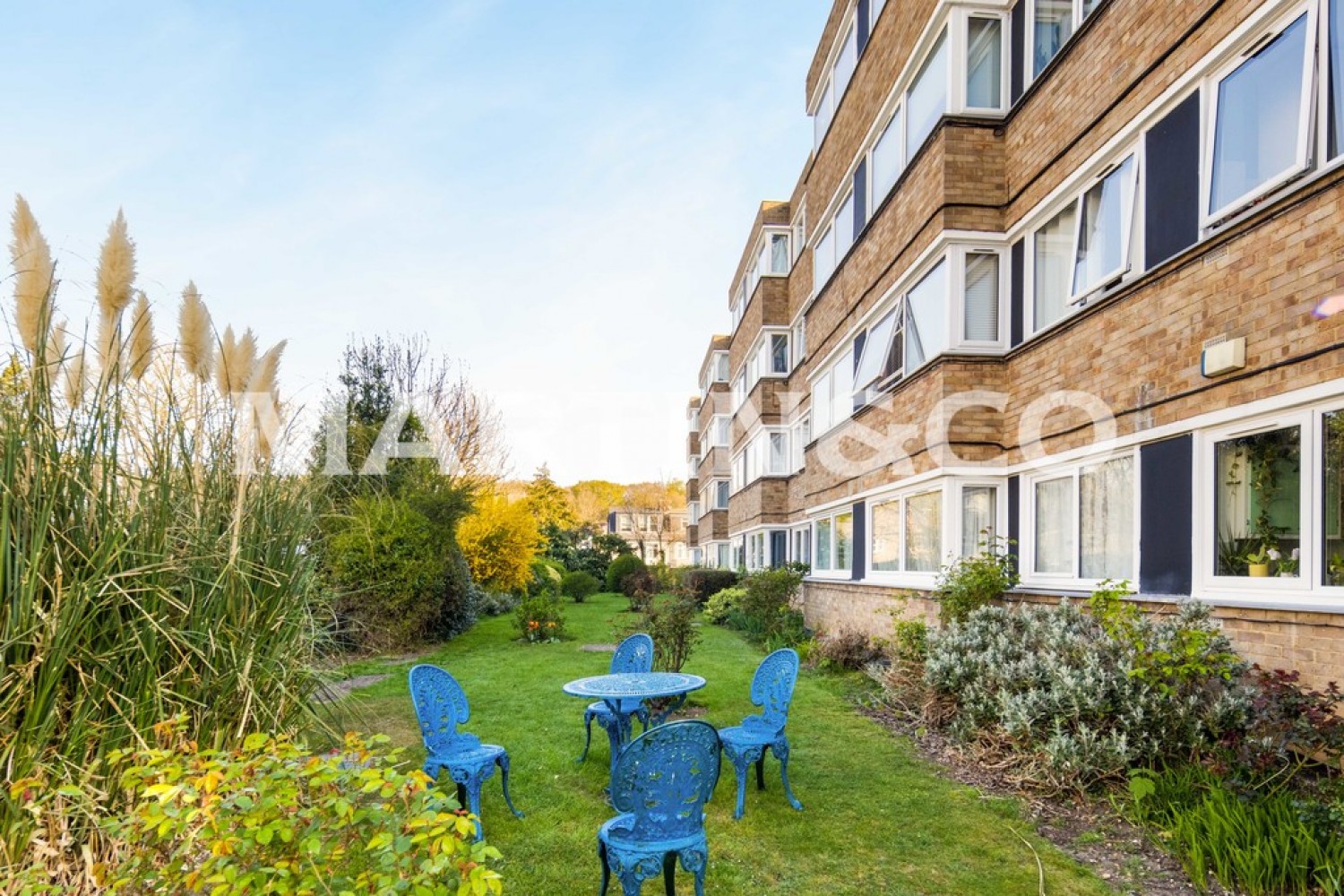 Queenswood Gardens, Wanstead