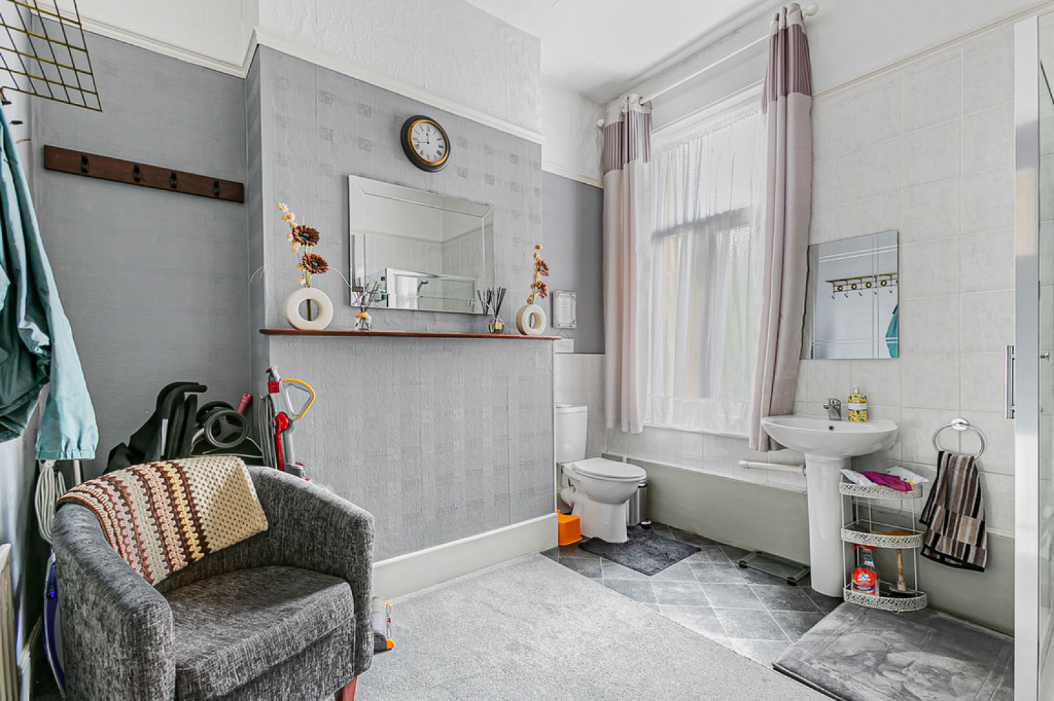 5 bedroom House for Sale Selsdon Road, Wanstead