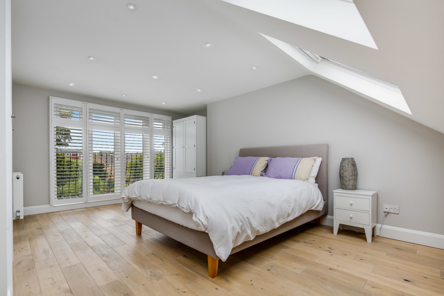 4 bedroom House for Sale Lorne Gardens, Wanstead