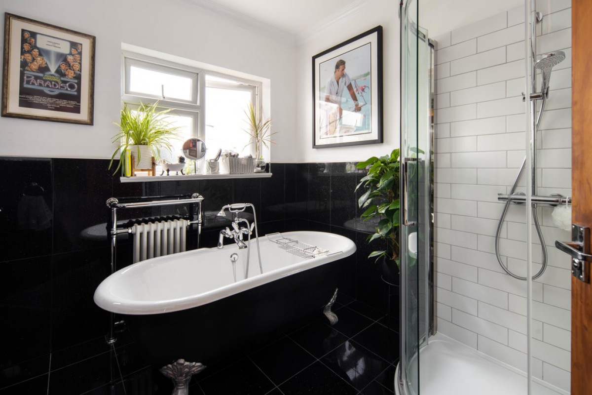 Warren Road, Wanstead