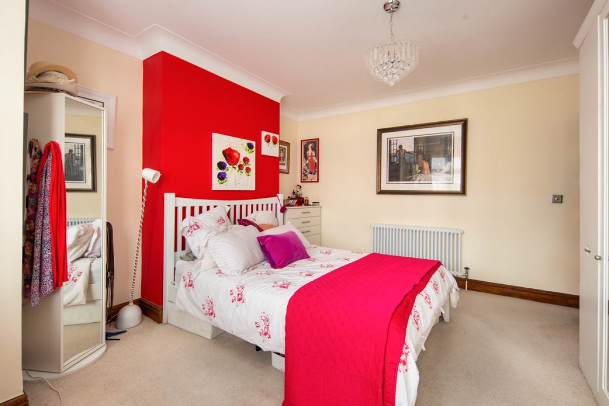 Warren Road, Wanstead