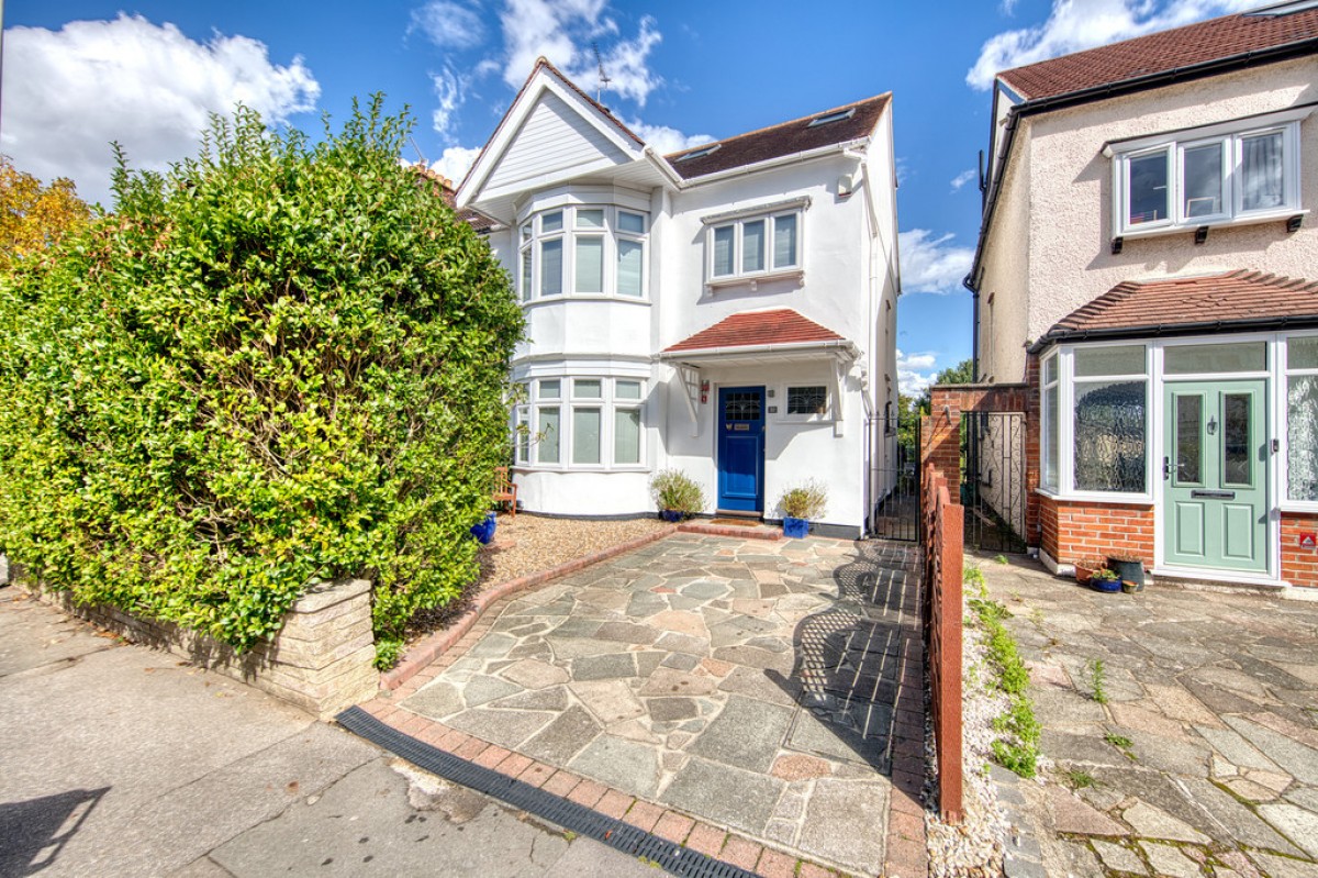 Warren Road, Wanstead