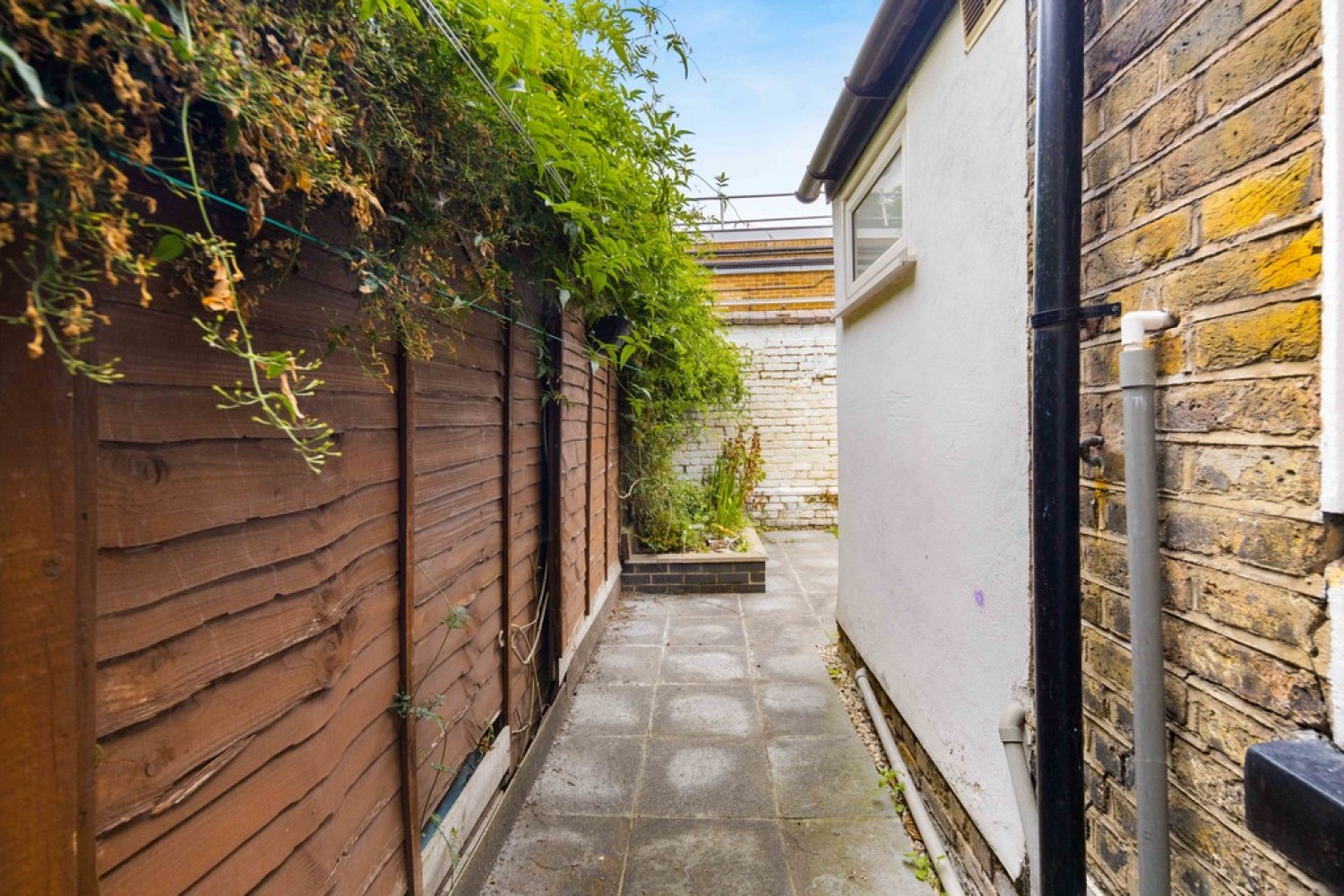 Tennyson Road, Stratford