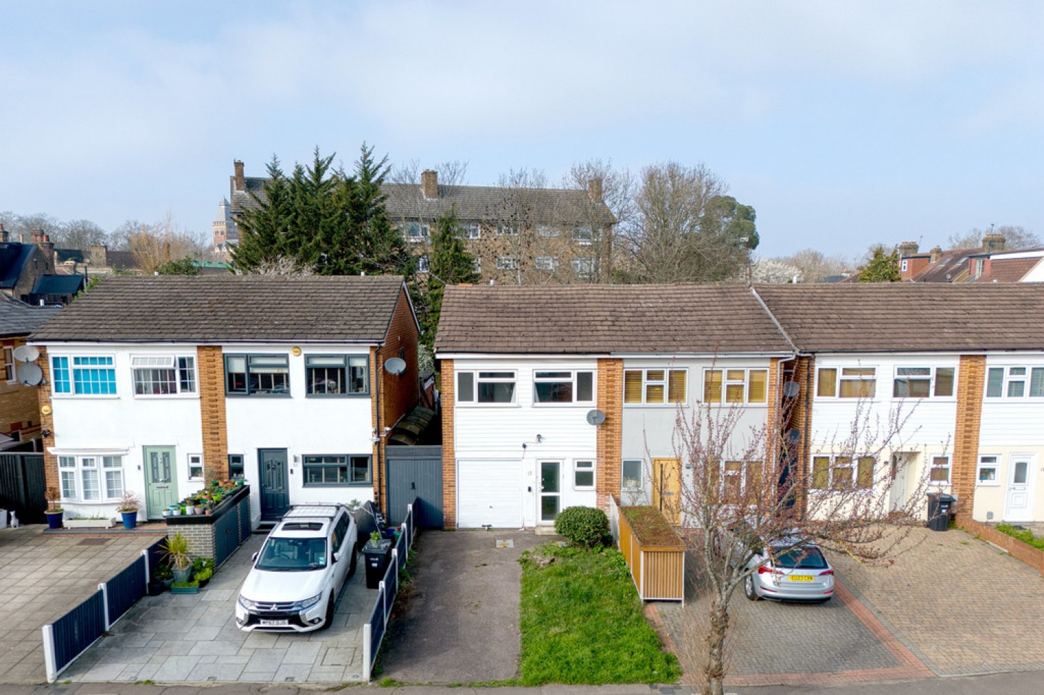 3 bedroom House for Sale Elmcroft Avenue