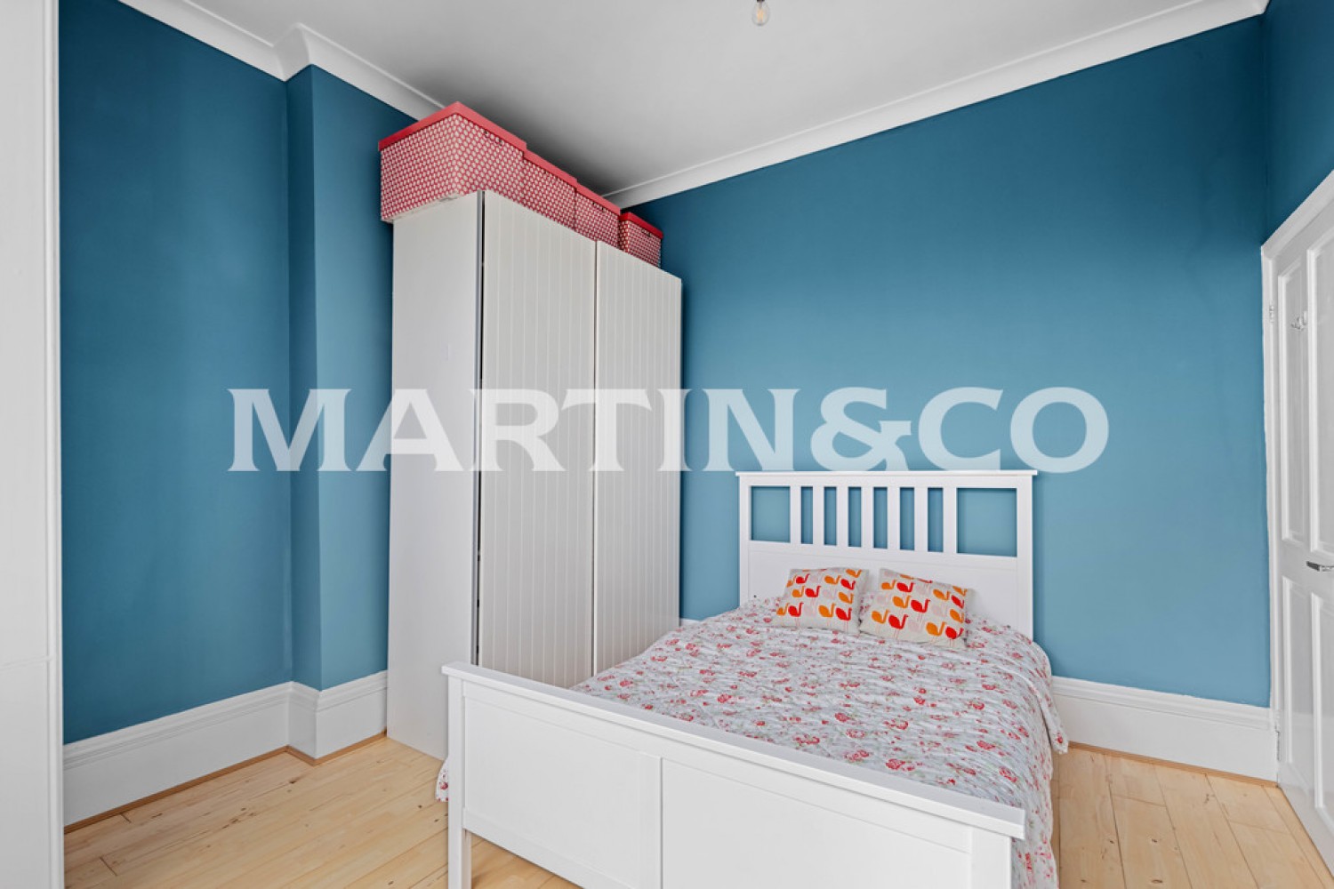 Hainault Road, Leytonstone