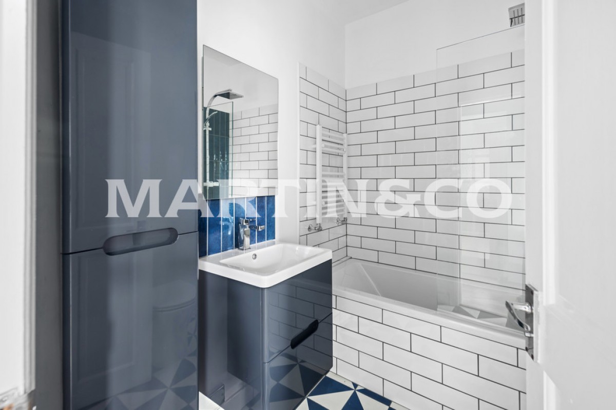 Hainault Road, Leytonstone