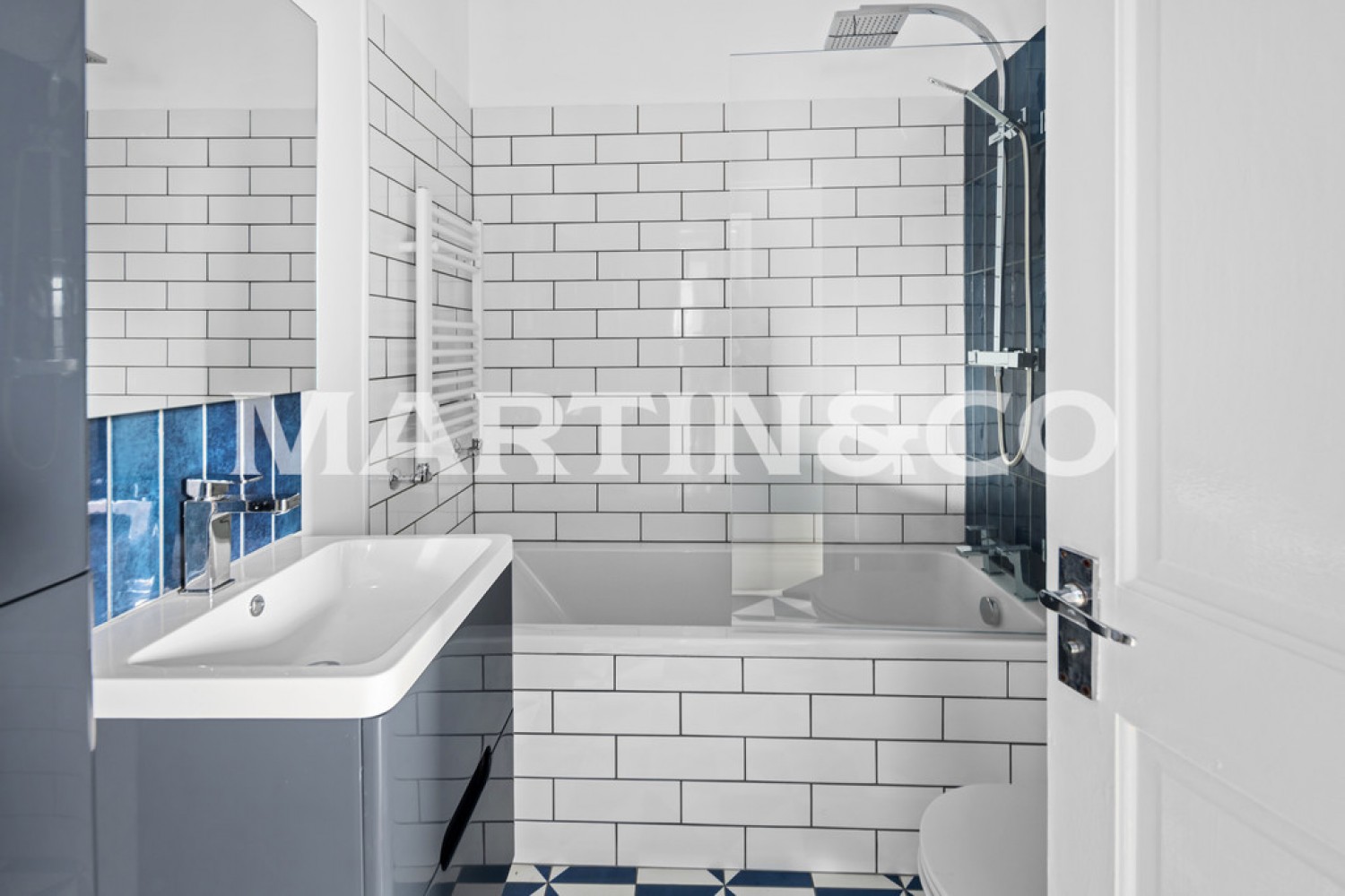 Hainault Road, Leytonstone