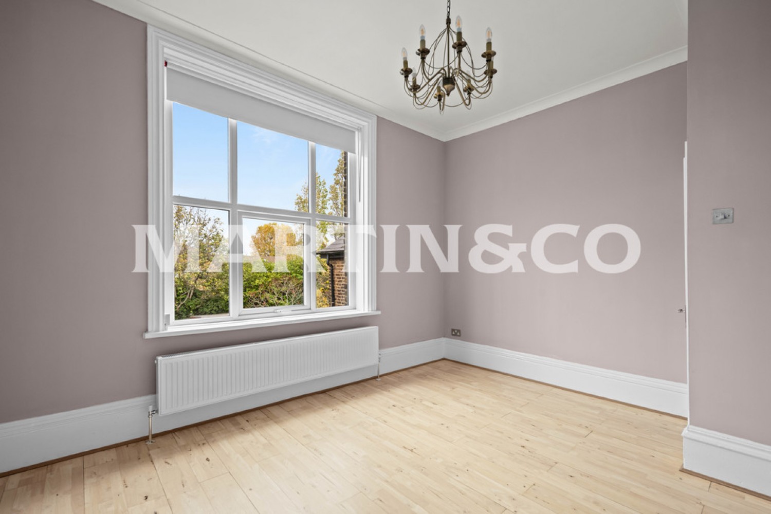 Hainault Road, Leytonstone