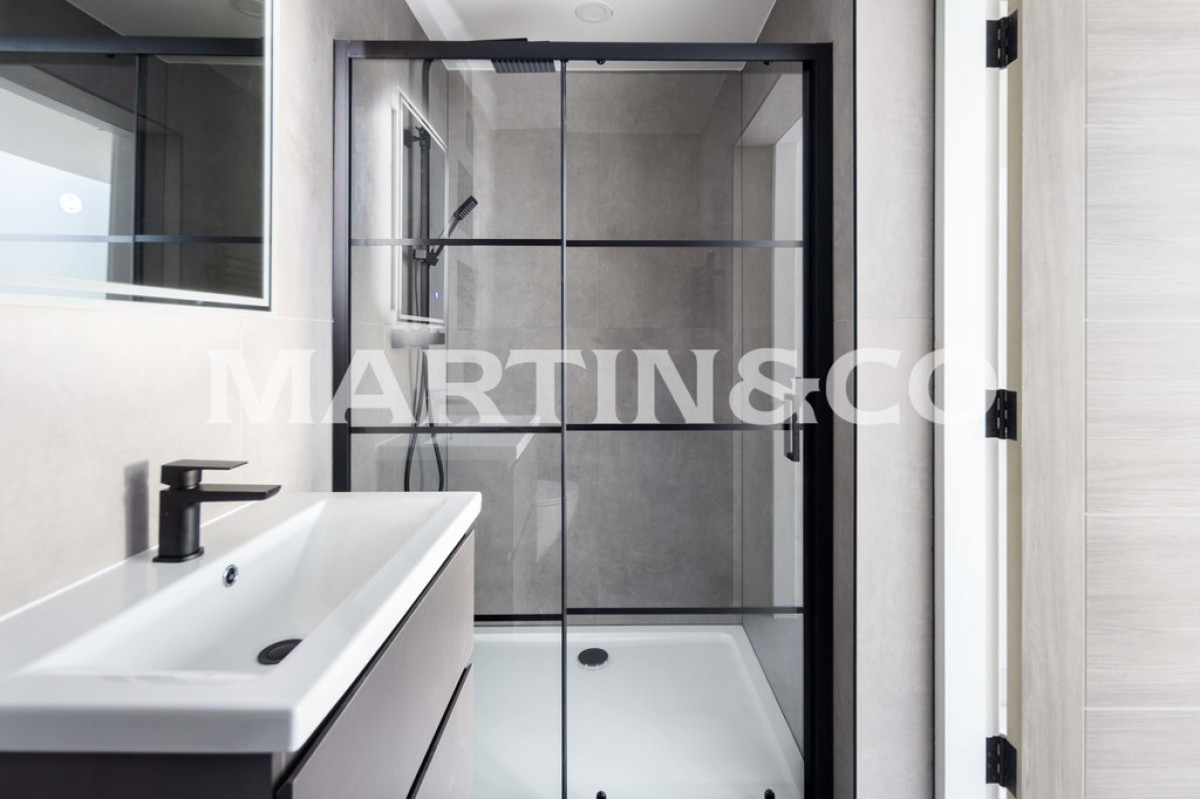 High Road, South Woodford