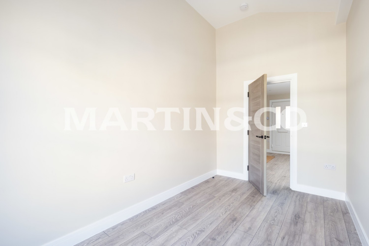 High Road, South Woodford