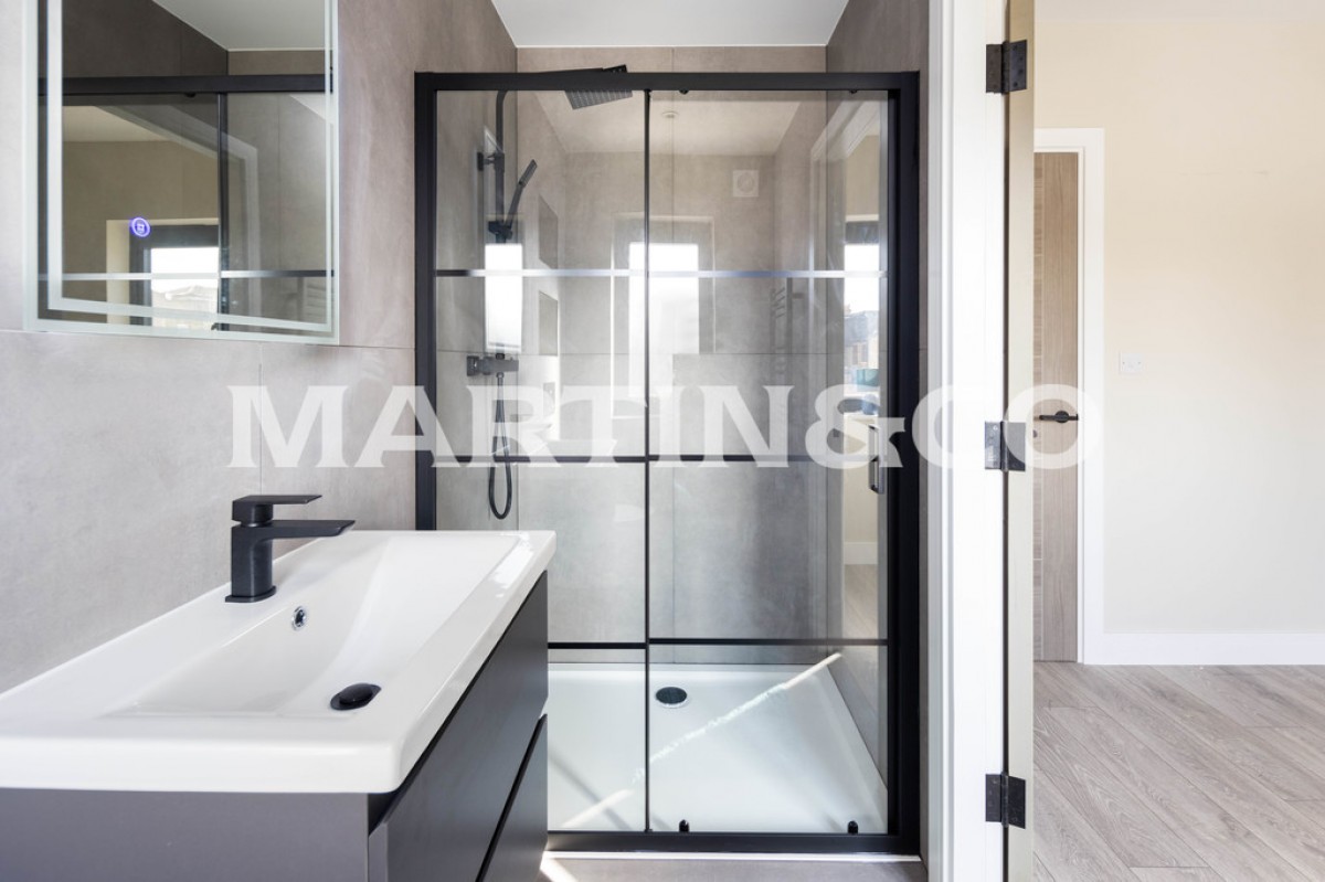 High Road, South Woodford