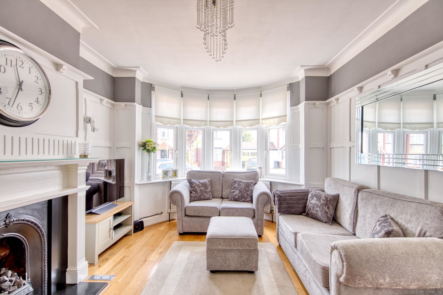 4 bedroom House for Sale Cadogan Gardens, South Woodford,