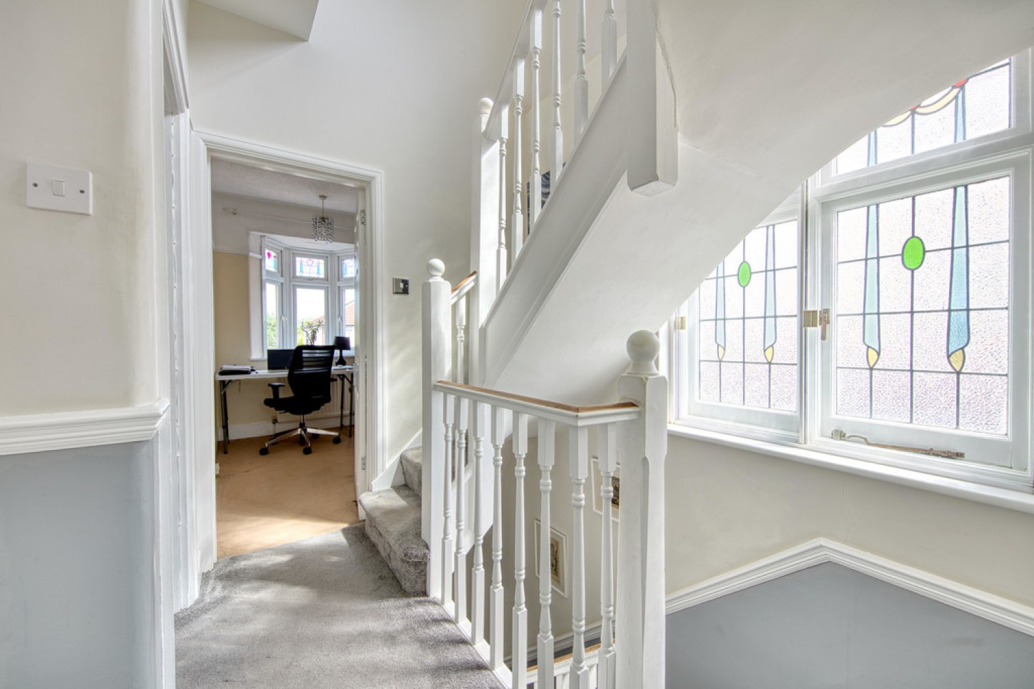 4 bedroom House for Sale Cadogan Gardens, South Woodford,