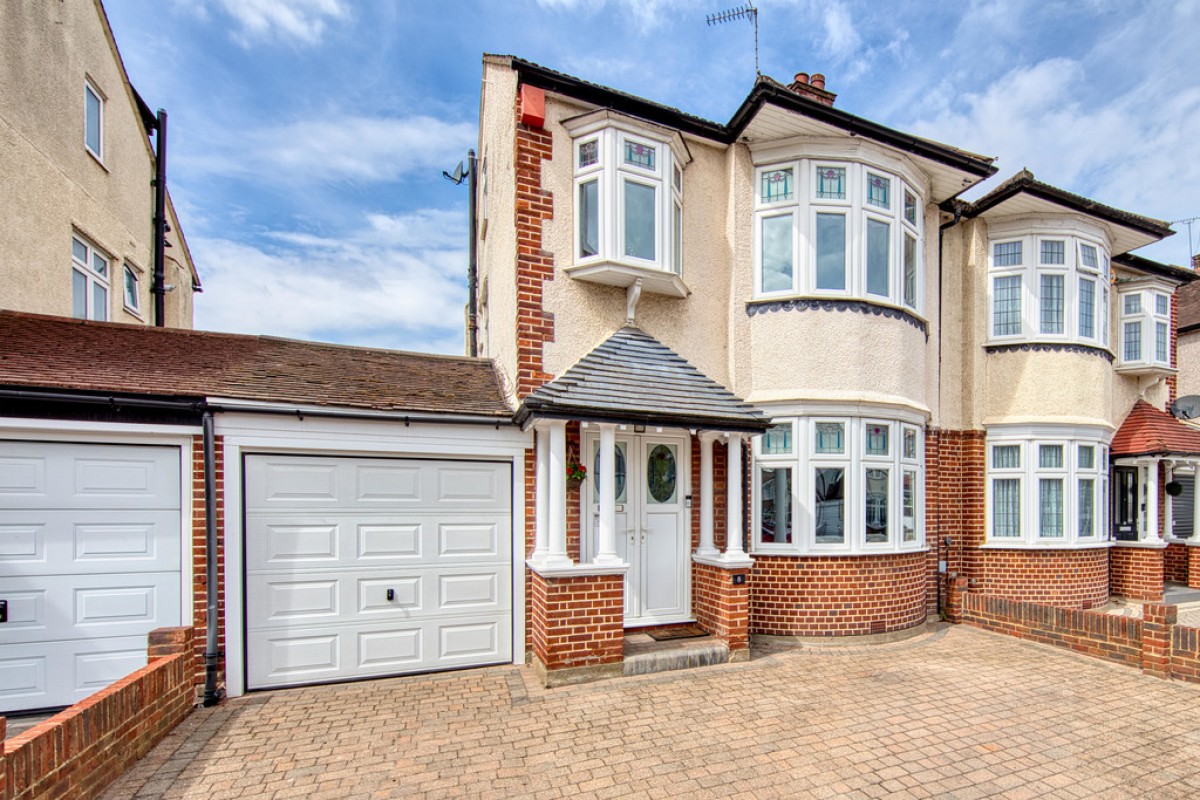 Cadogan Gardens, South Woodford,