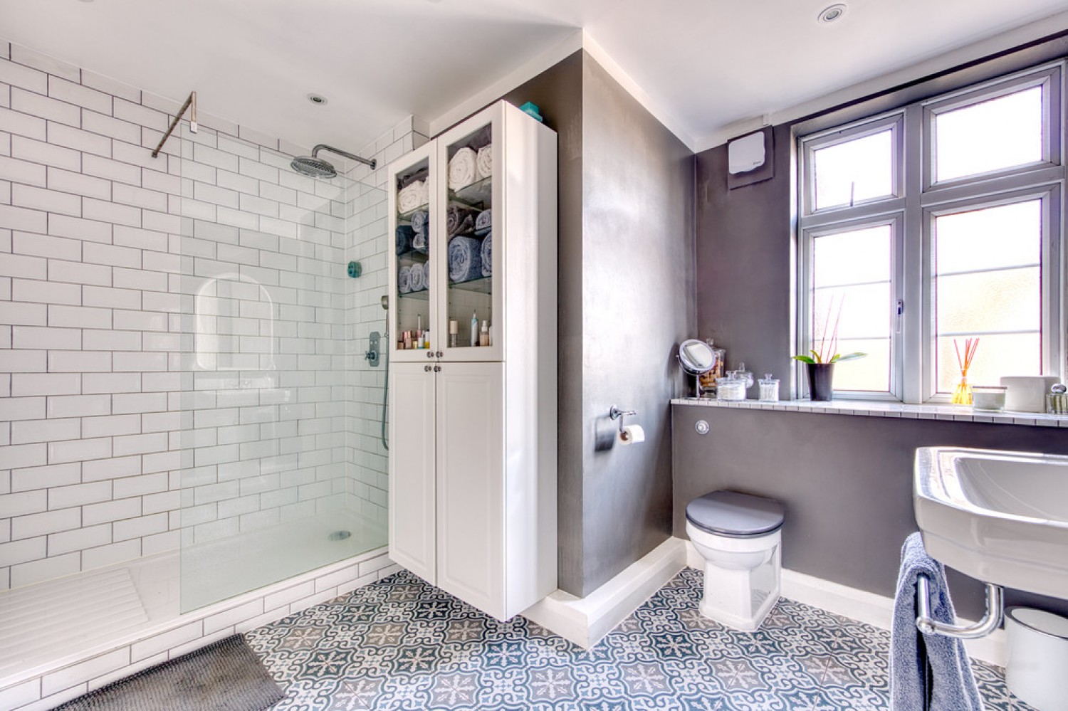 Woodland Court, Wanstead