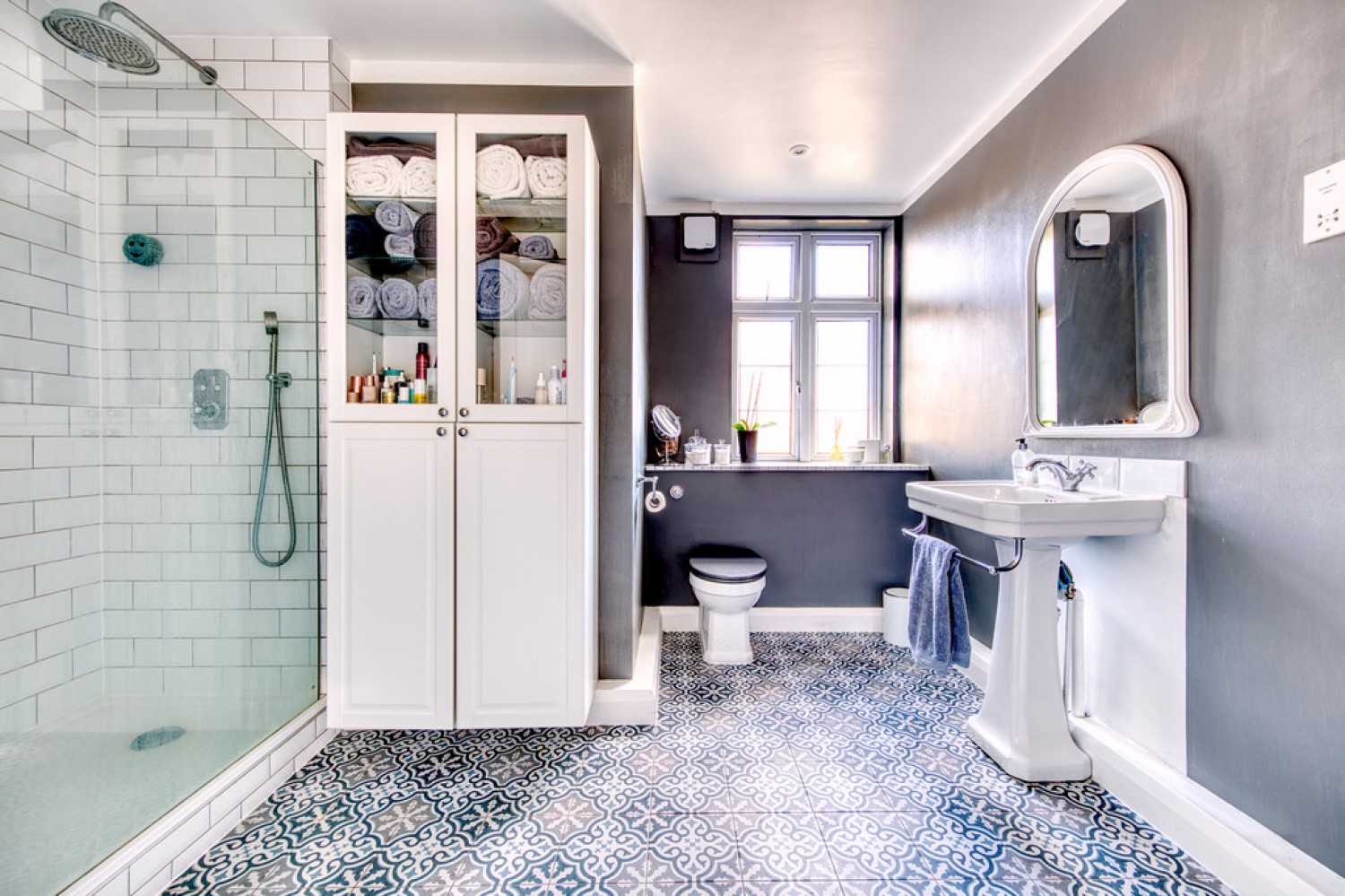 Woodland Court, Wanstead