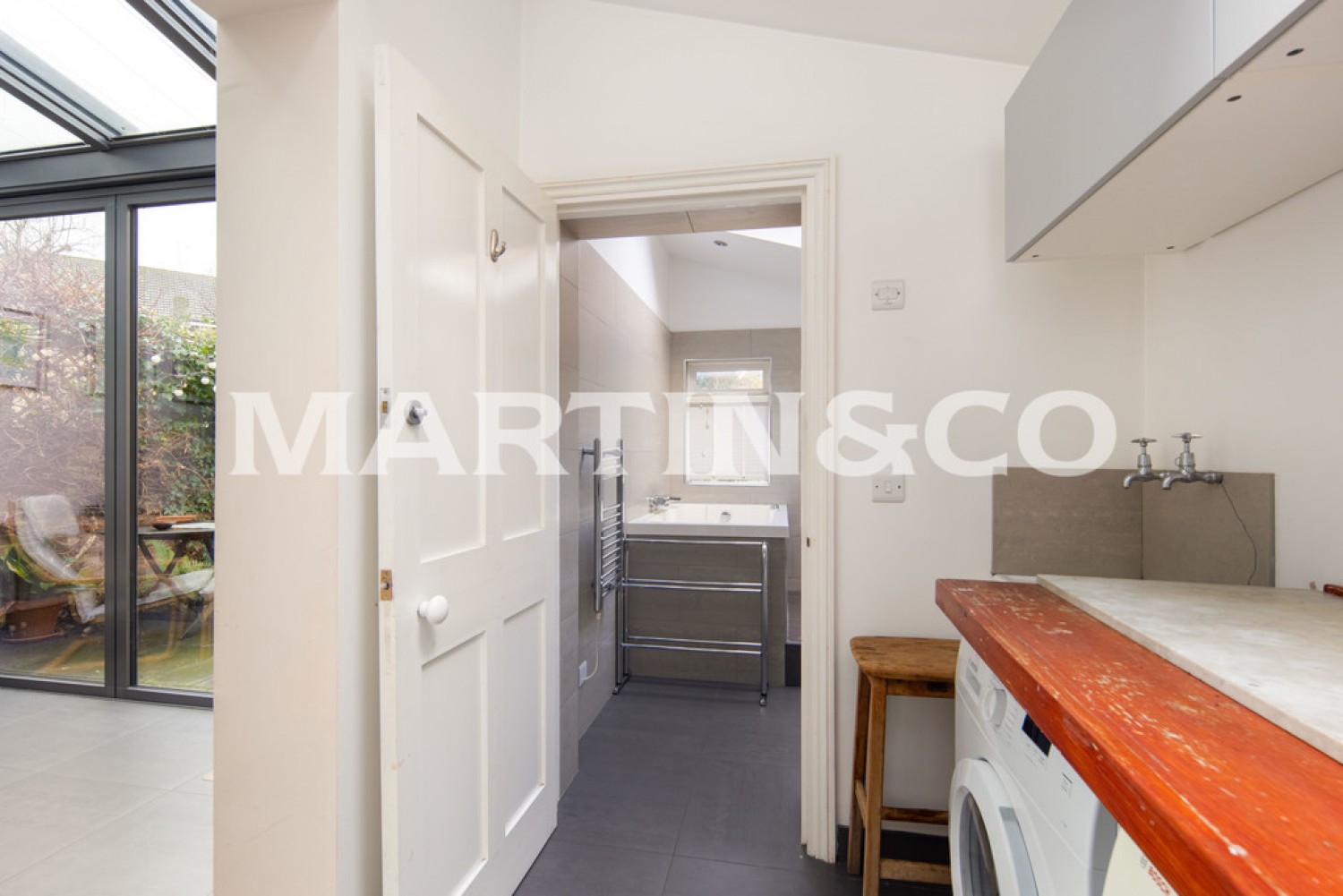 4 bedroom House in Wanstead Park Avenue