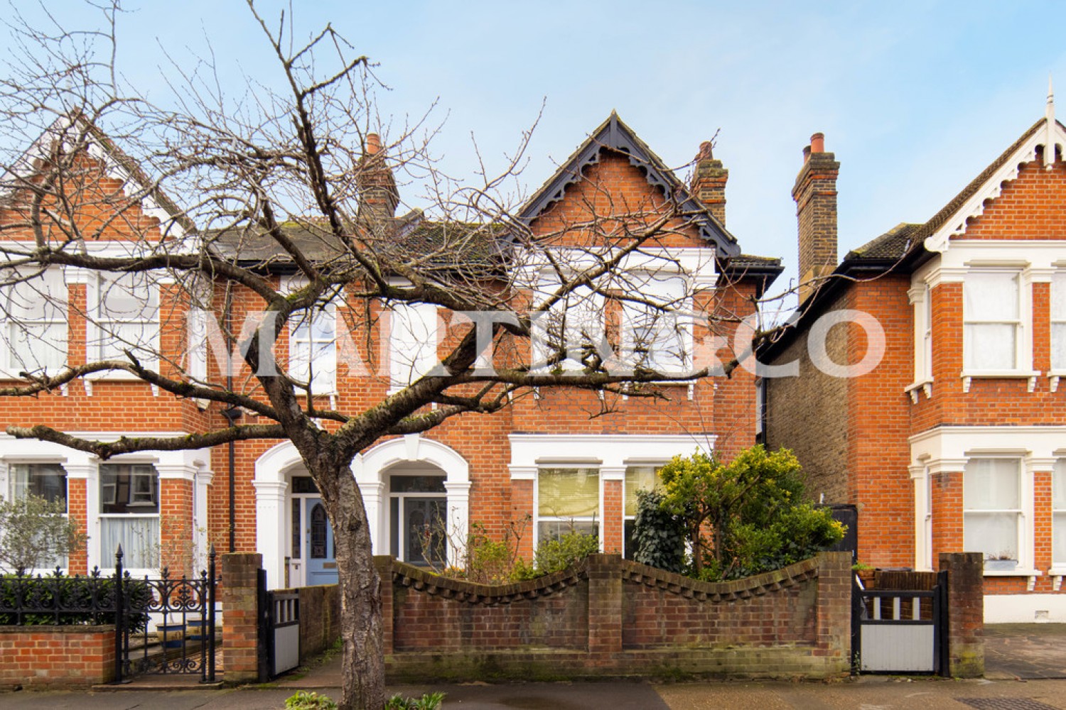 4 bedroom House in Wanstead Park Avenue