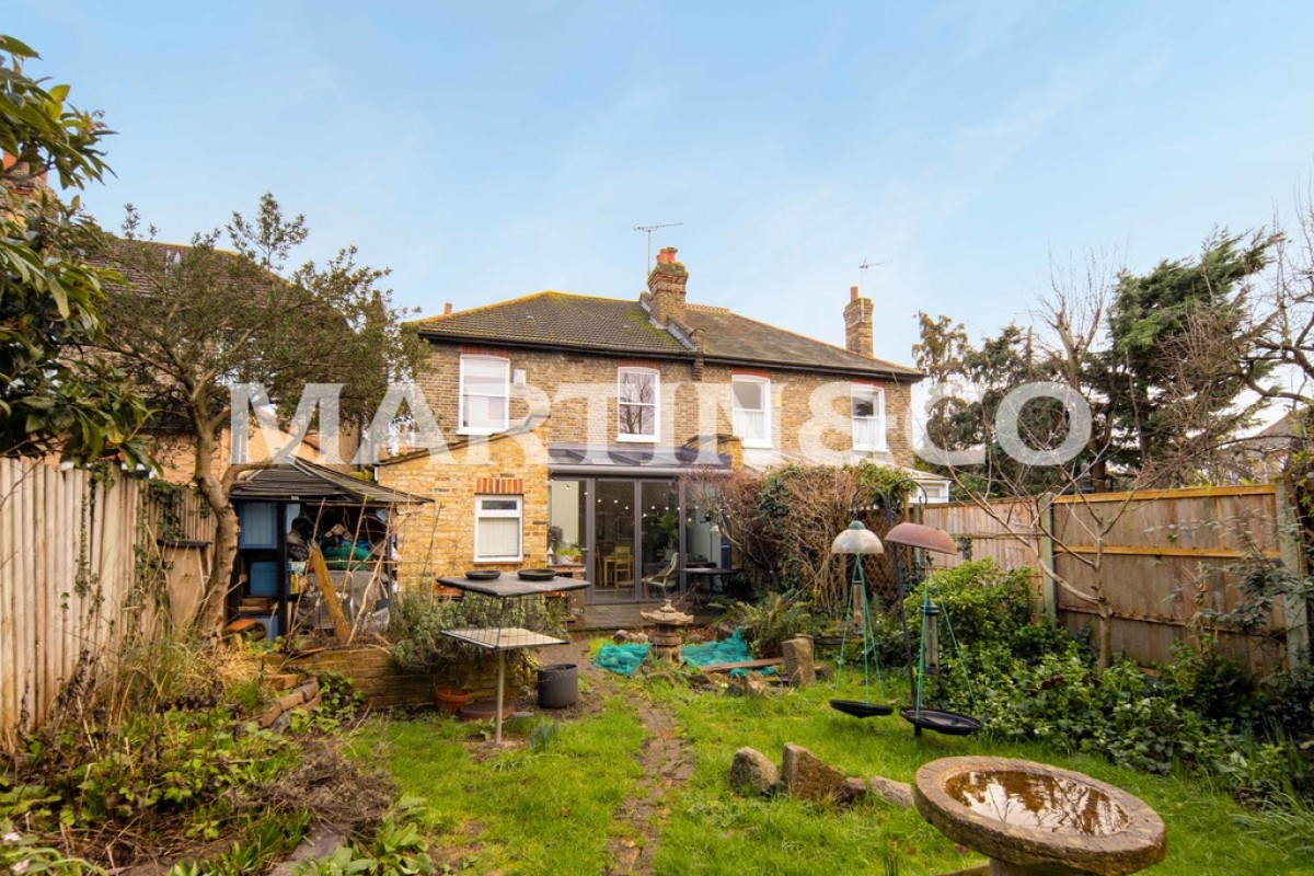 Wanstead Park Avenue