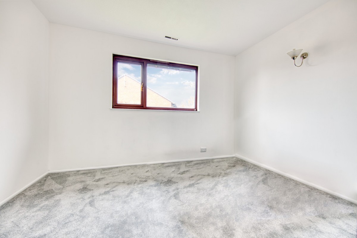 Alders Close, Aldersbrook