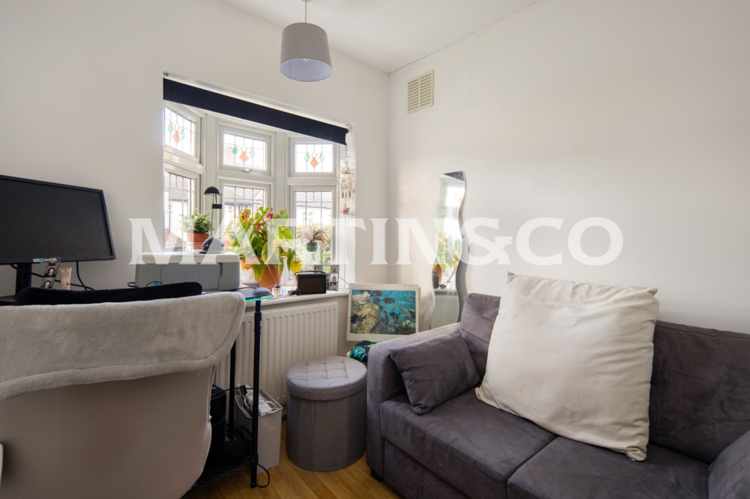 5 bedroom House in Elm Close