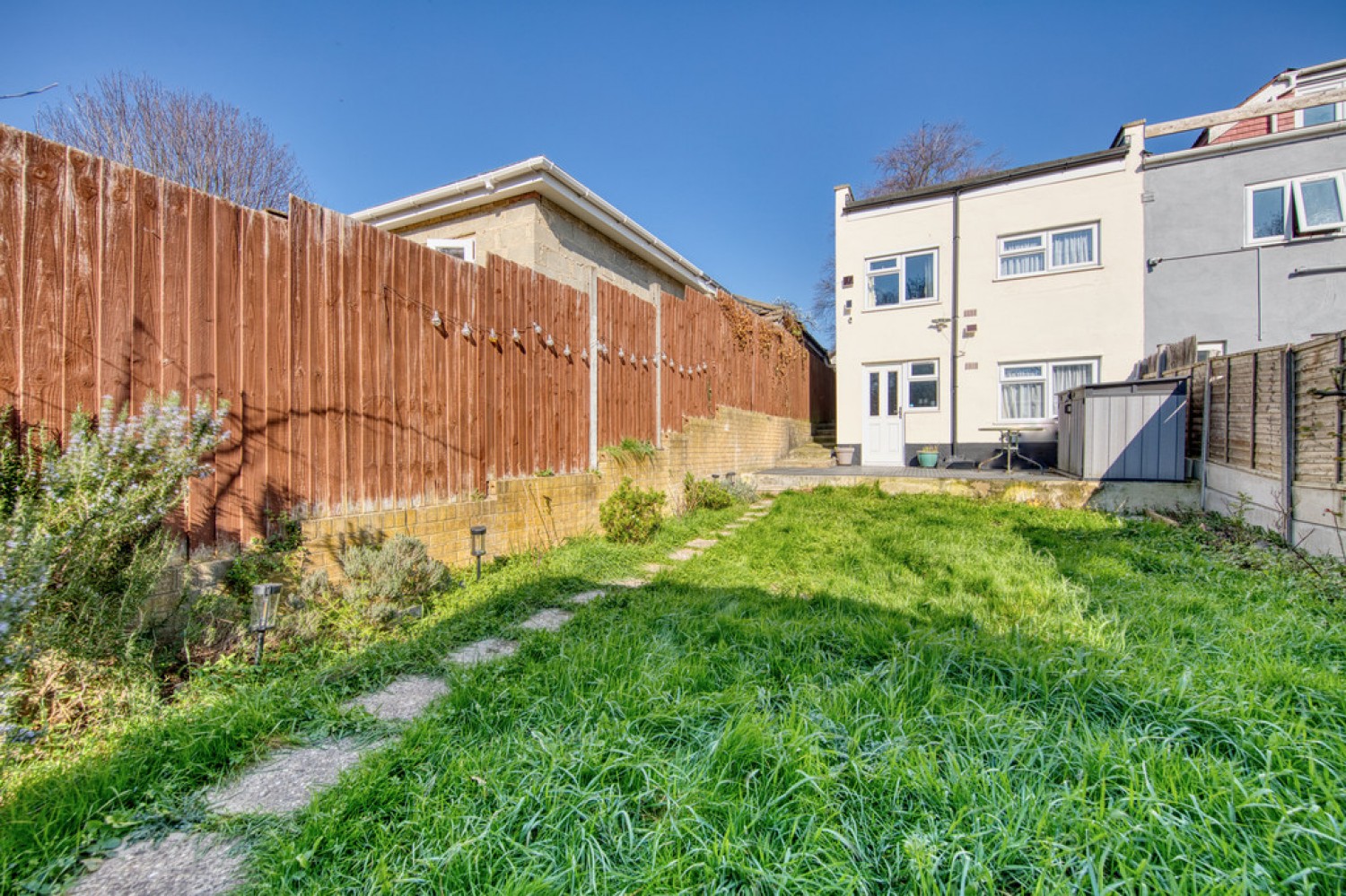 3 bedroom House for Sale Wanstead Park Road
