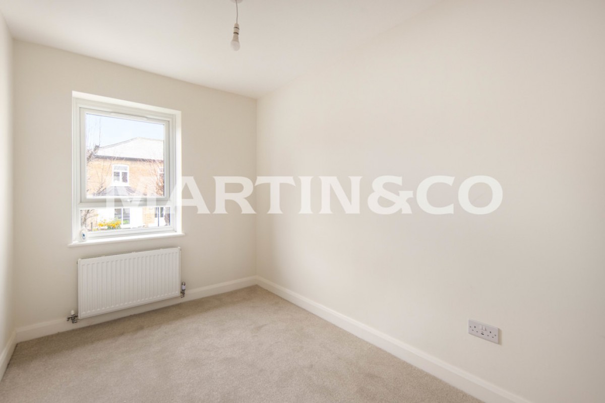 Cleveland Road, South Woodford