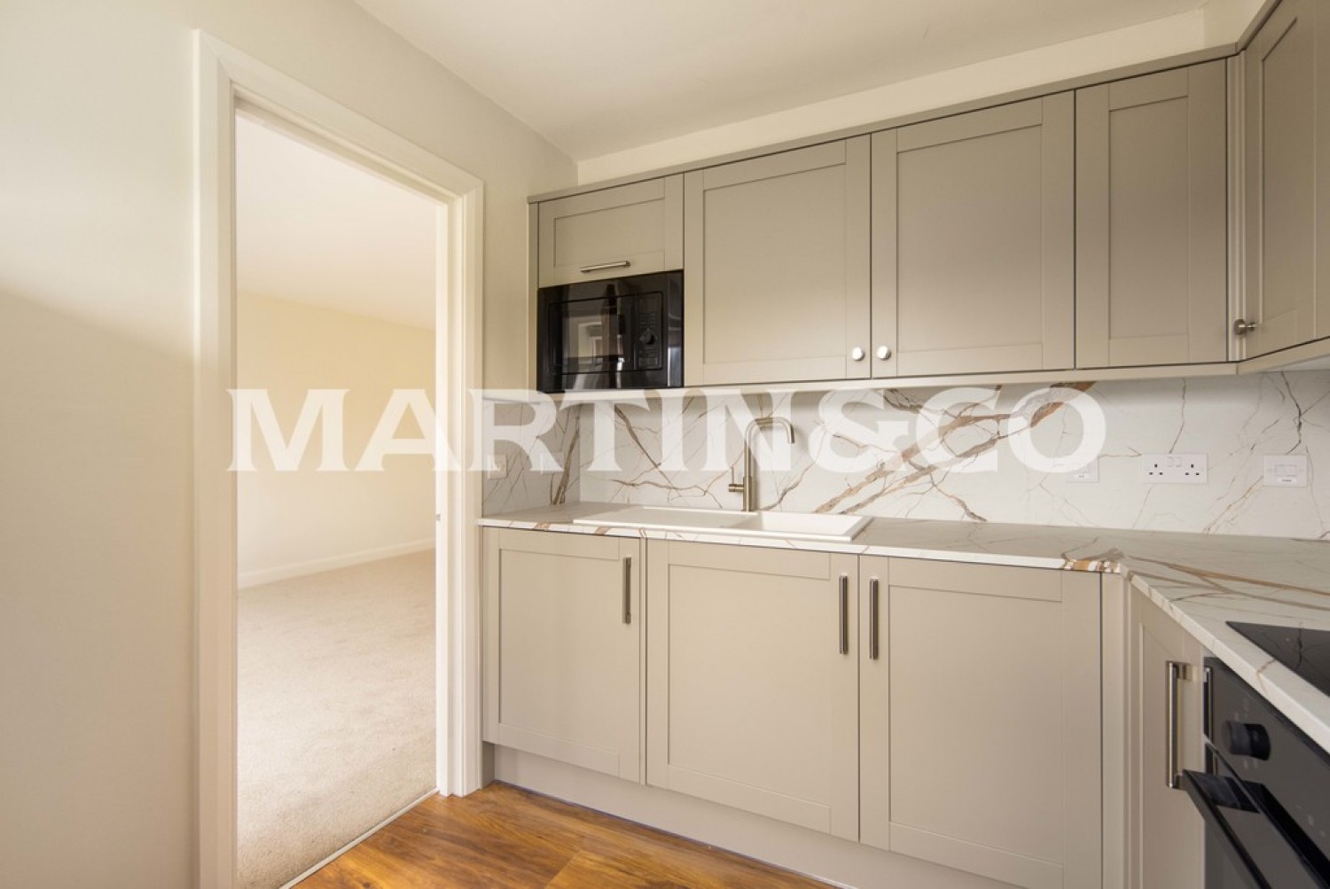 2 bedroom Flat for Letting Cleveland Road, South Woodford