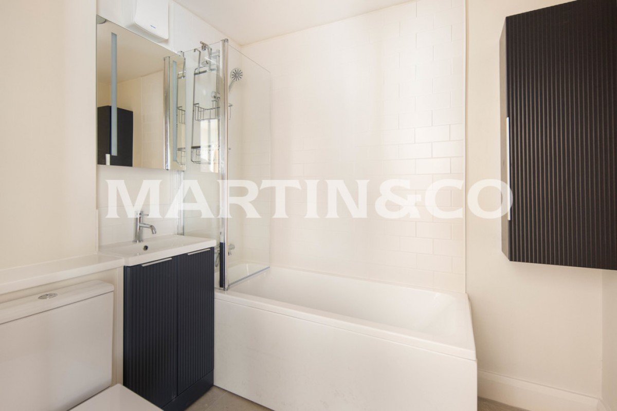 Cleveland Road, South Woodford