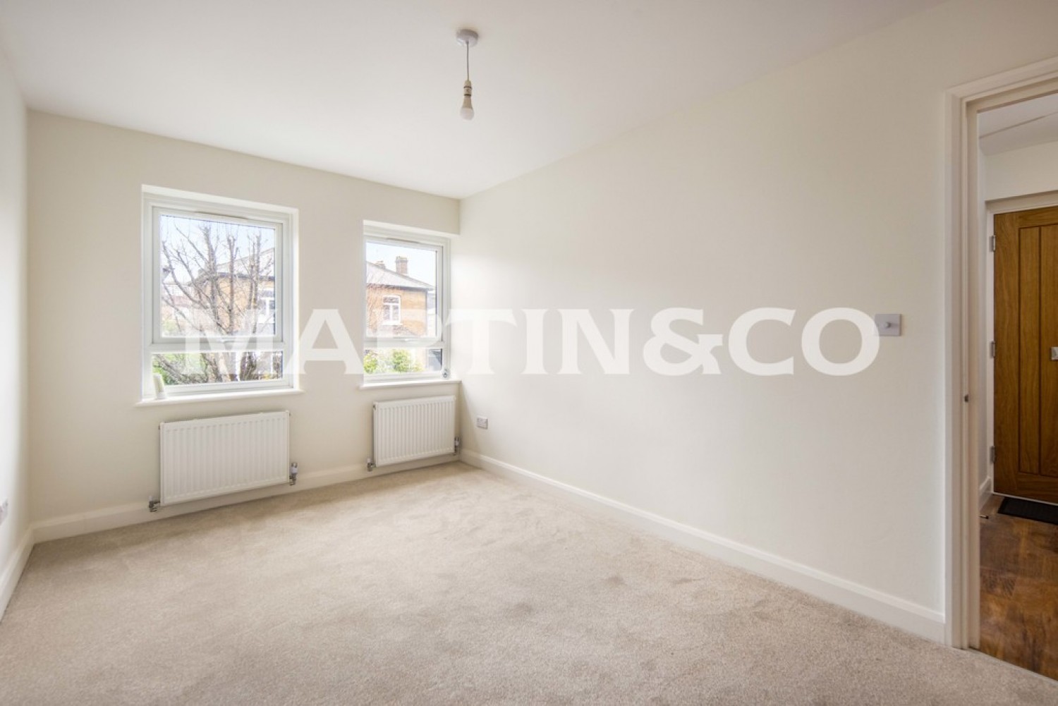 2 bedroom Flat for Letting Cleveland Road, South Woodford