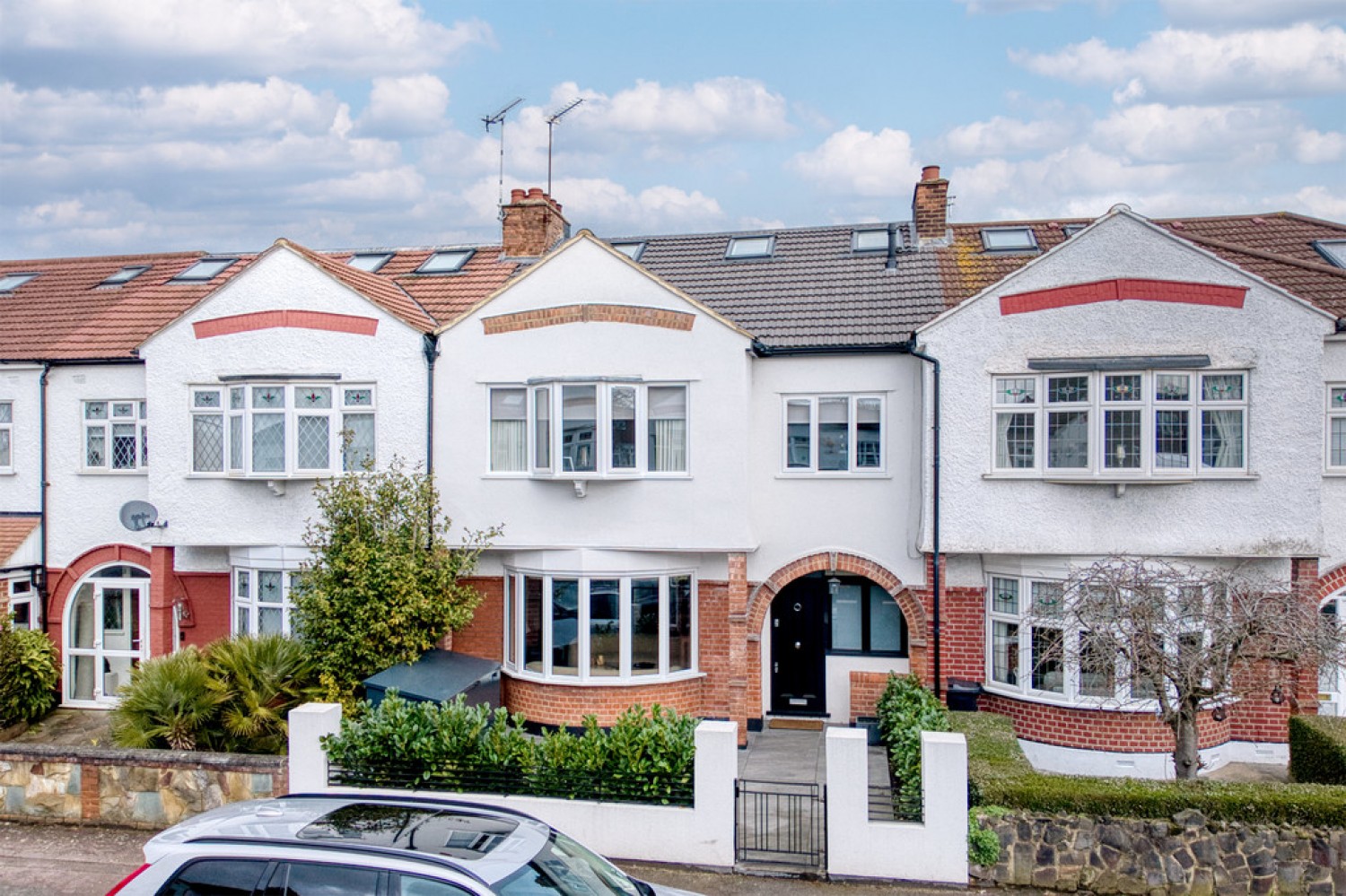 5 bedroom House for Sale Chestnut Drive, Wanstead, London
