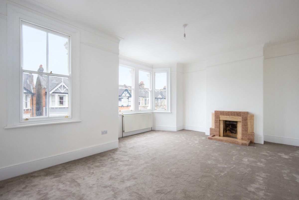 Clavering Road, Aldersbrook
