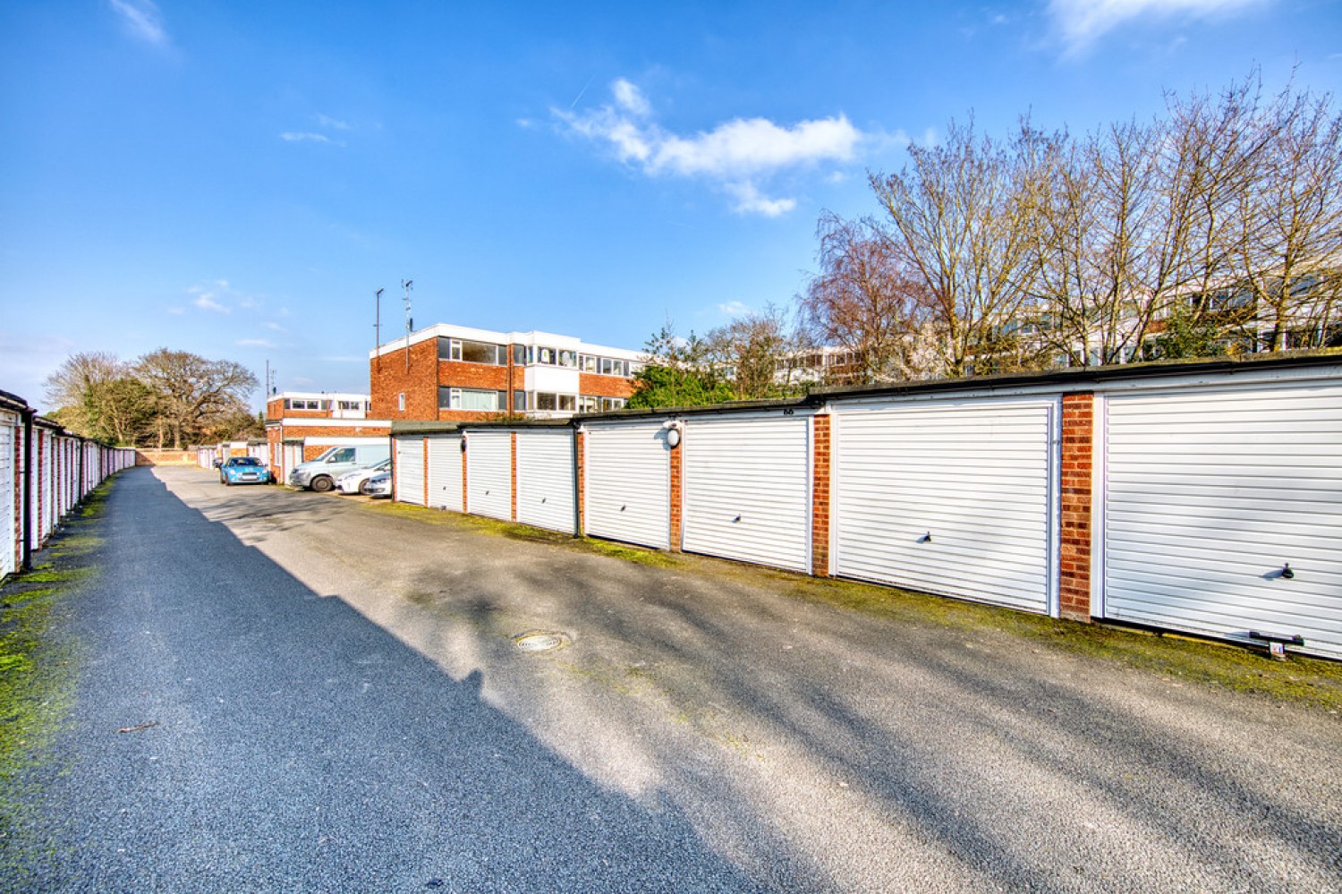 2 bedroom Flat for Sale Bourne Court, Wanstead