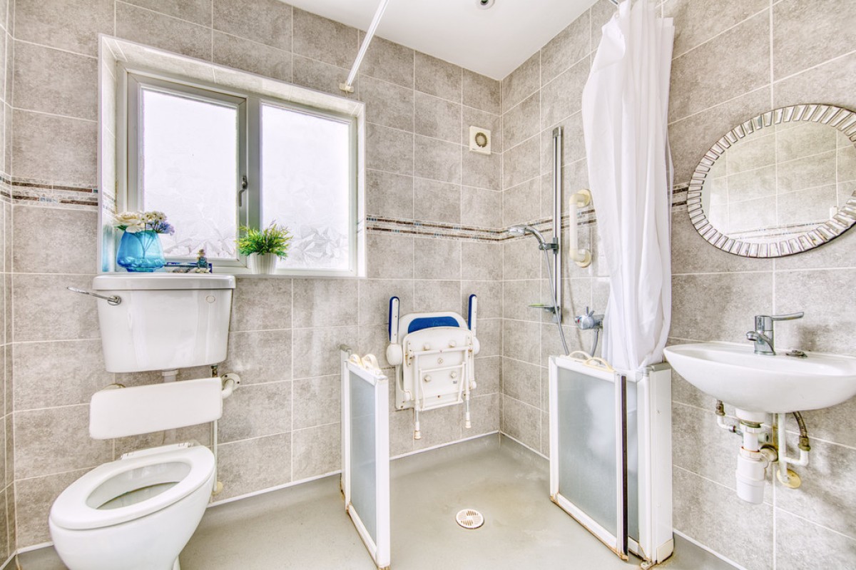 Finchingfield Avenue, Woodford