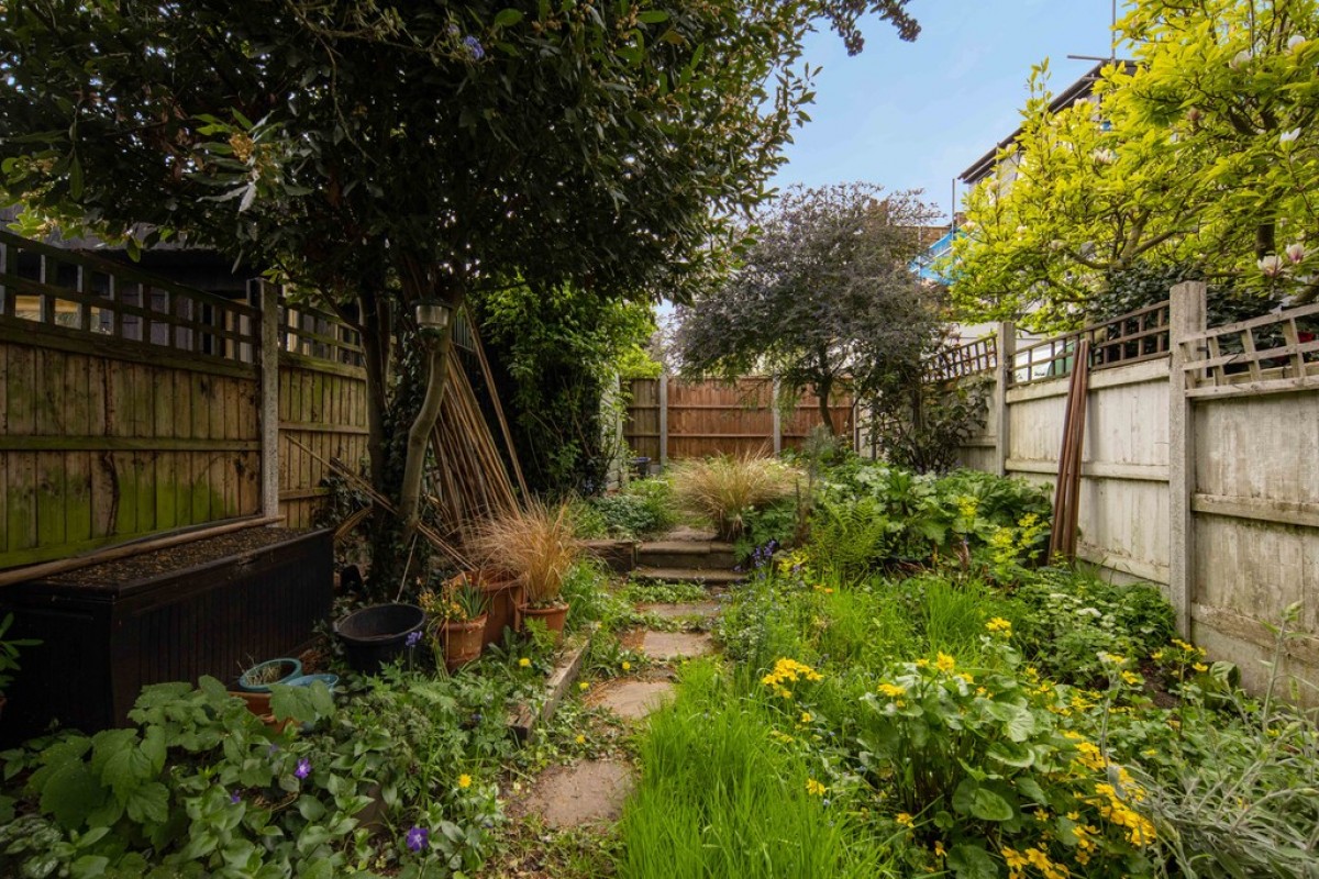 Lytton Road, Leytonstone