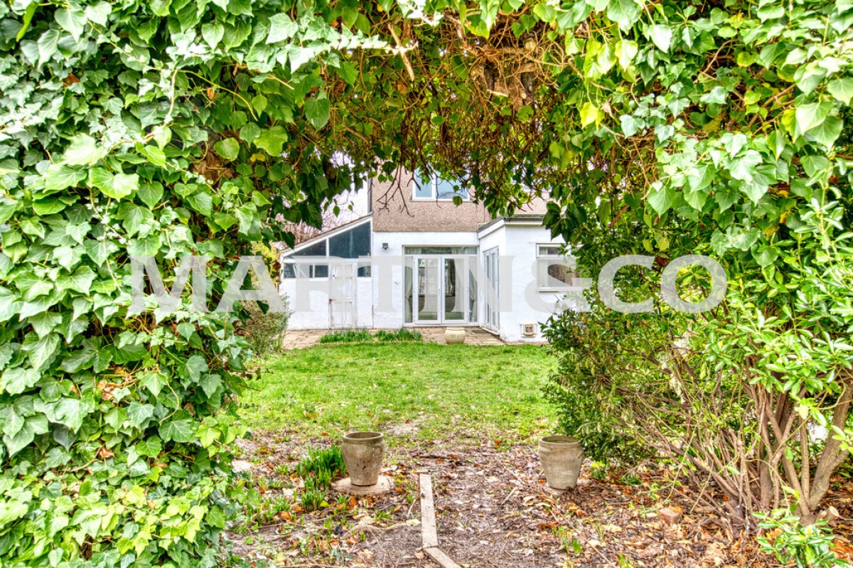 Cavendish Gardens, Barking