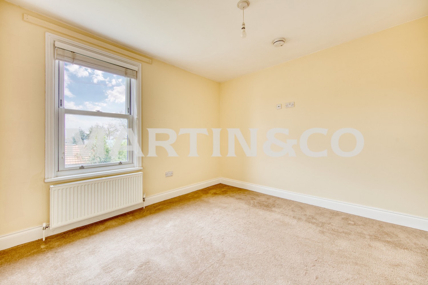2 bedroom Flat for Letting High Road, Leytonstone
