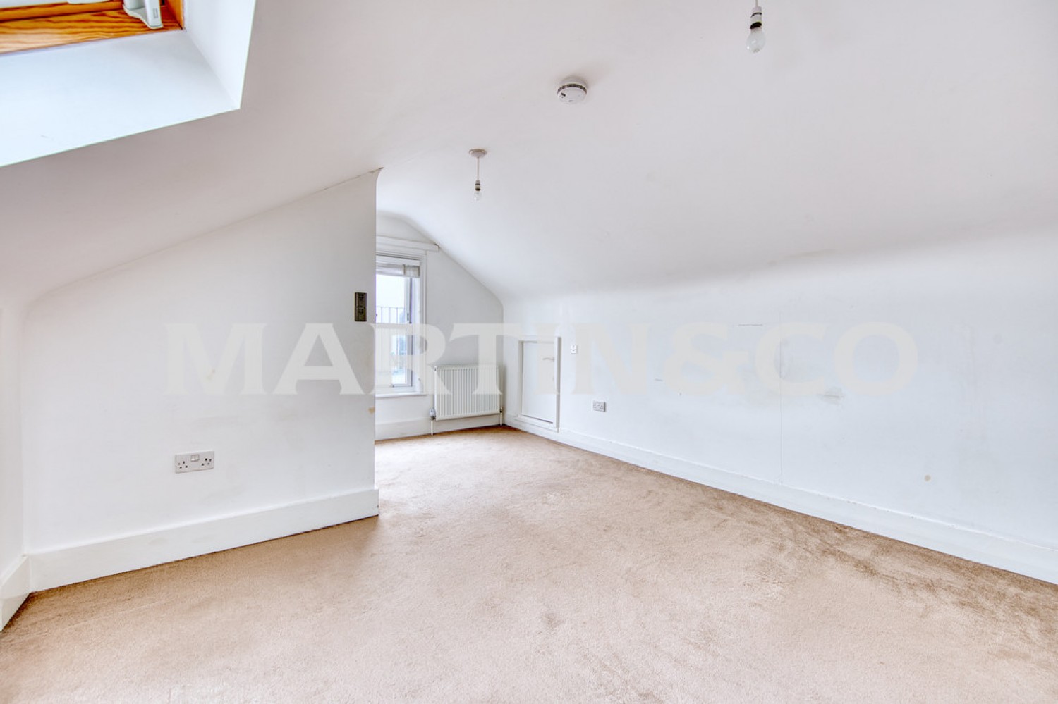 2 bedroom Flat for Letting High Road, Leytonstone